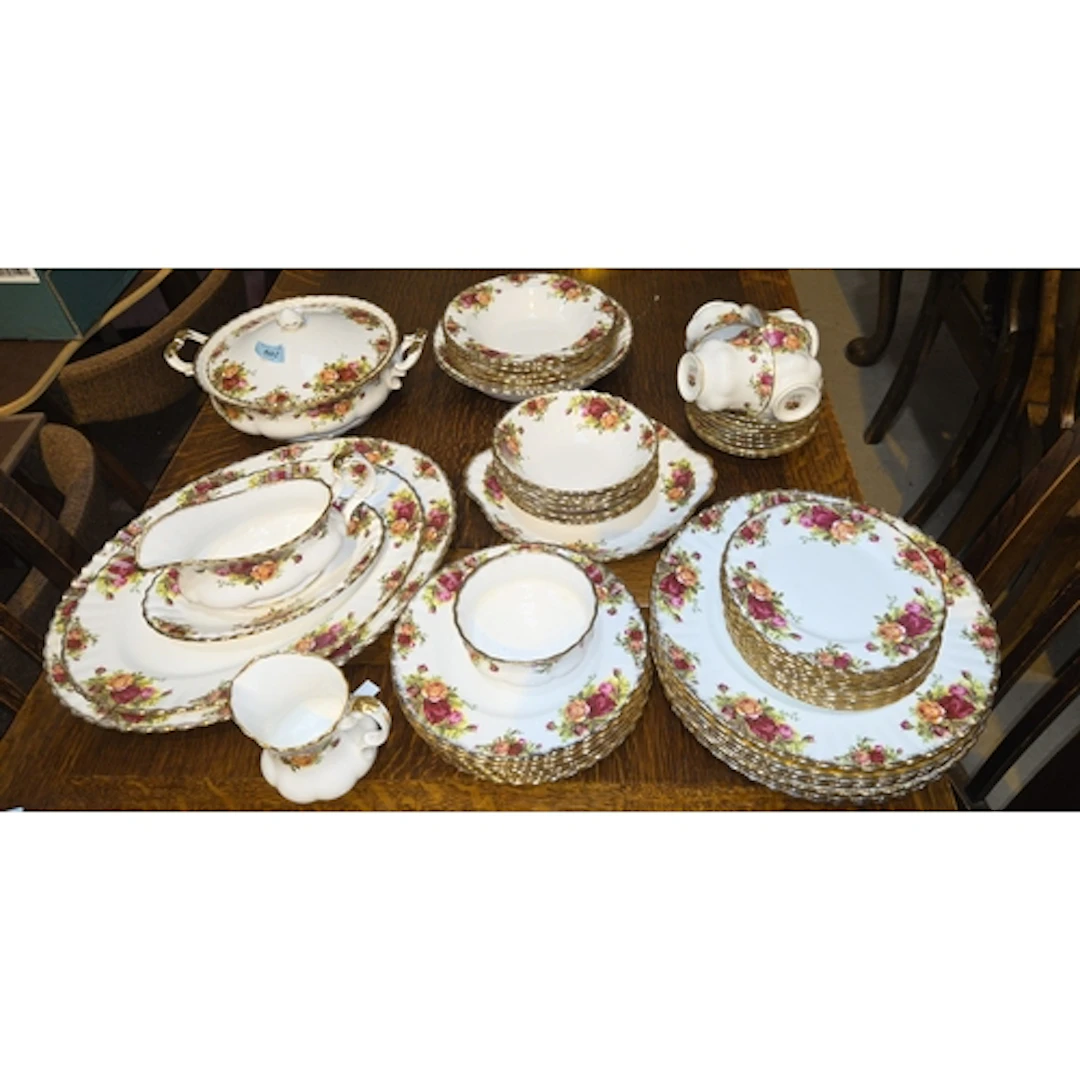 An Old Country Roses part dinner and and tea service, 57 pie...