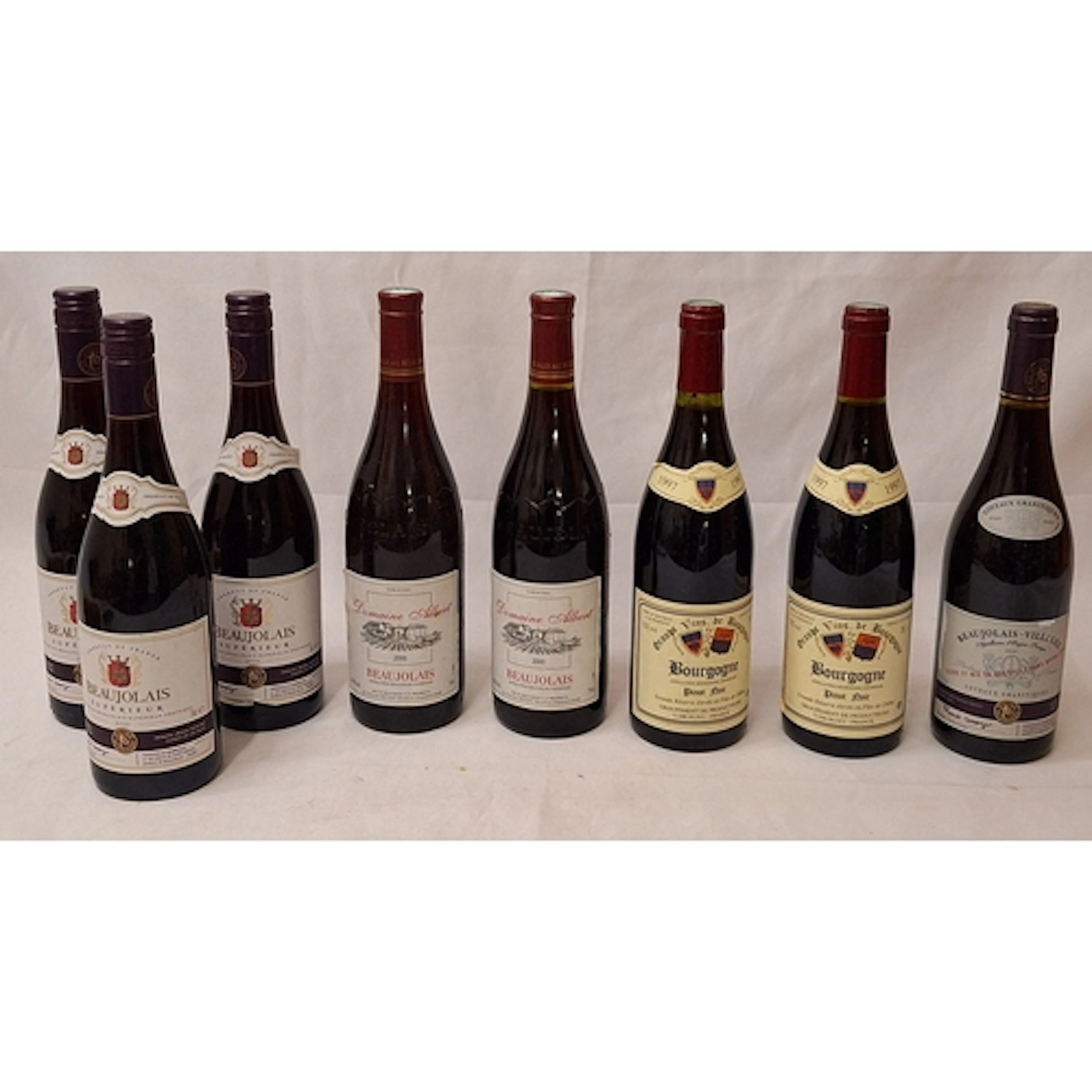 8 Bottles Red Wine incl. Beaujolais Superieur Bourgogne Pino...