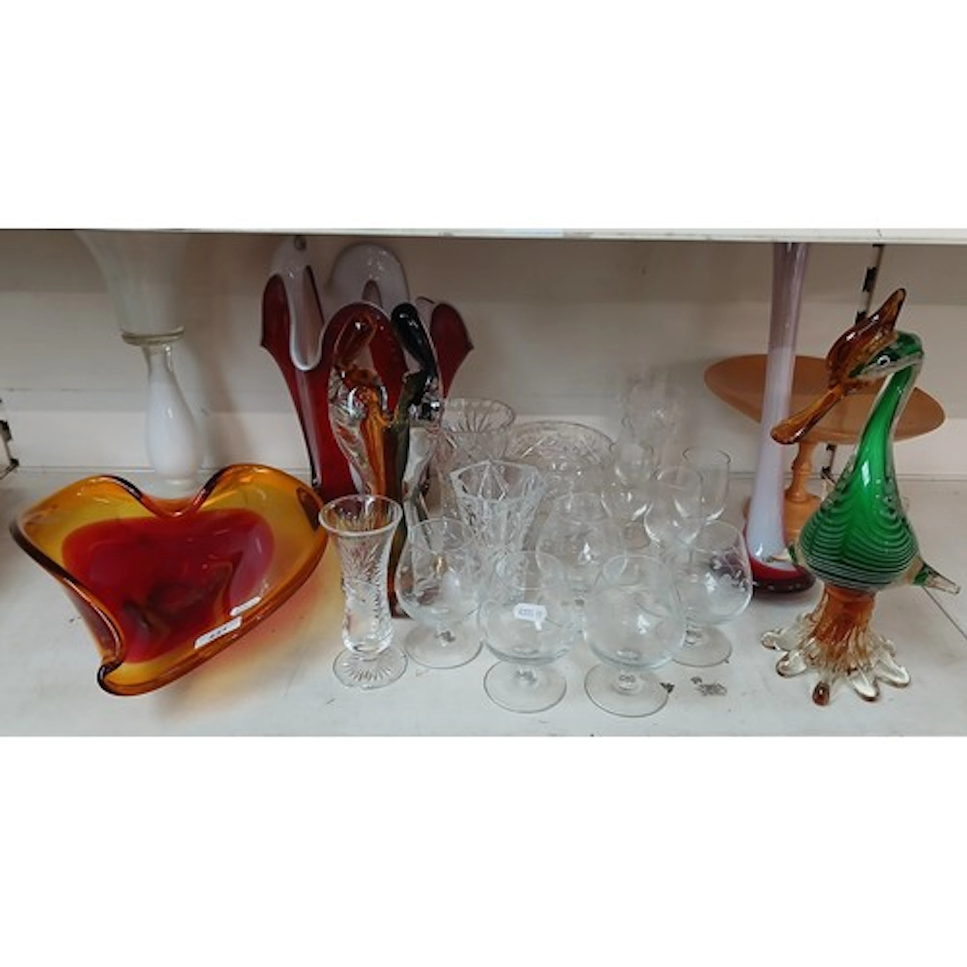 A quantity of glass comprising Murano, red and white lustre ...