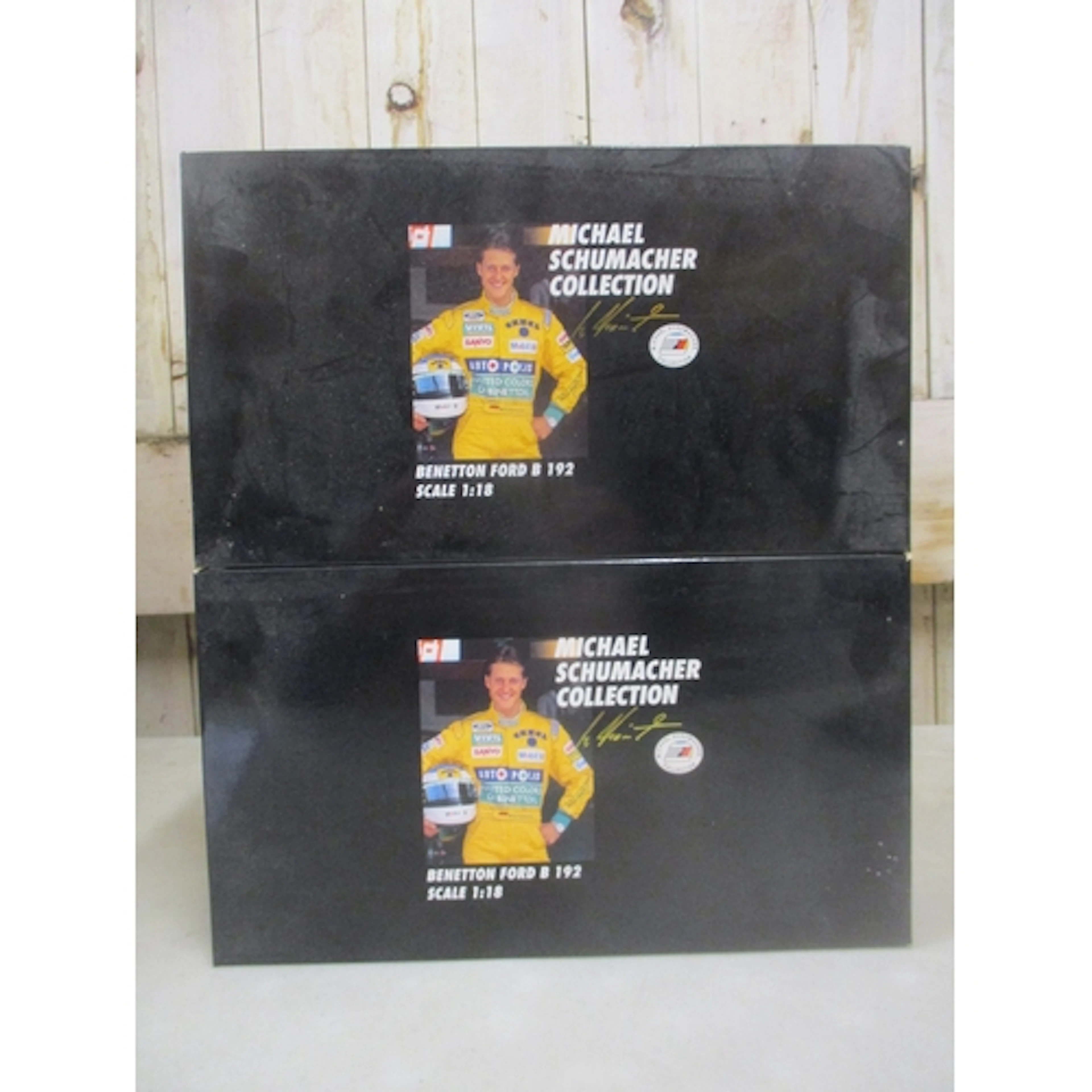 Paul's Model Art. Pair of 1/18 scale Benetton Ford B 192 F1 ...