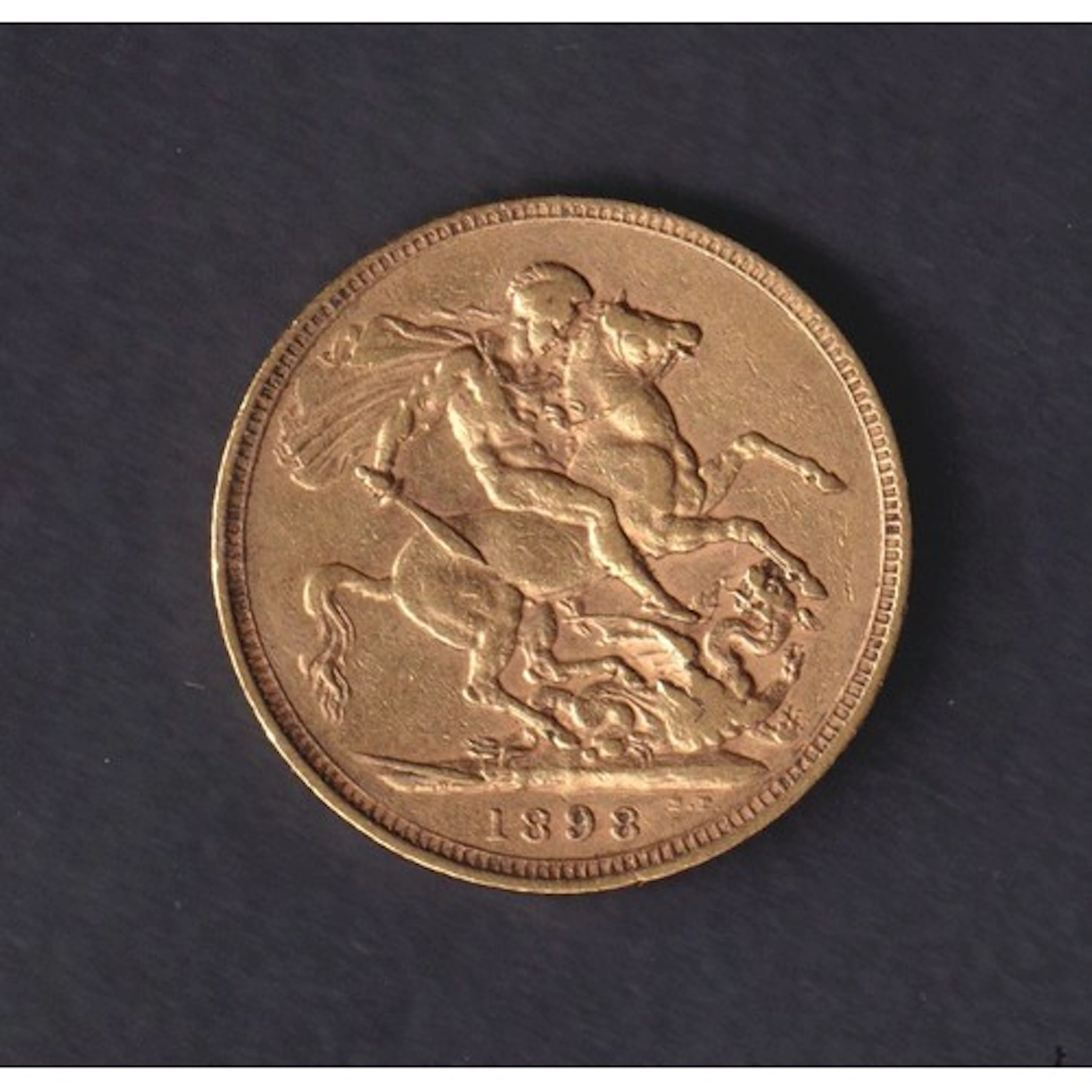 1898 Great Britain Queen Victoria gold full Sovereign coin, ...