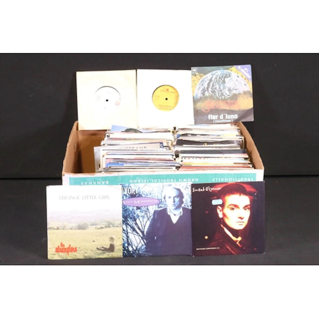 Vinyl - Over 300 Rock, & Pop 7" singles to include Prince, T...