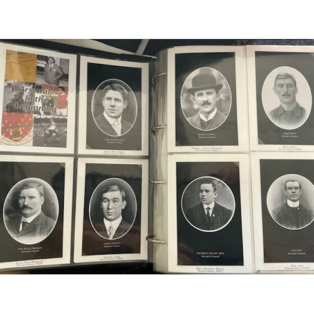 Arsenal Football Photo Collection: Reproduction postcard siz...