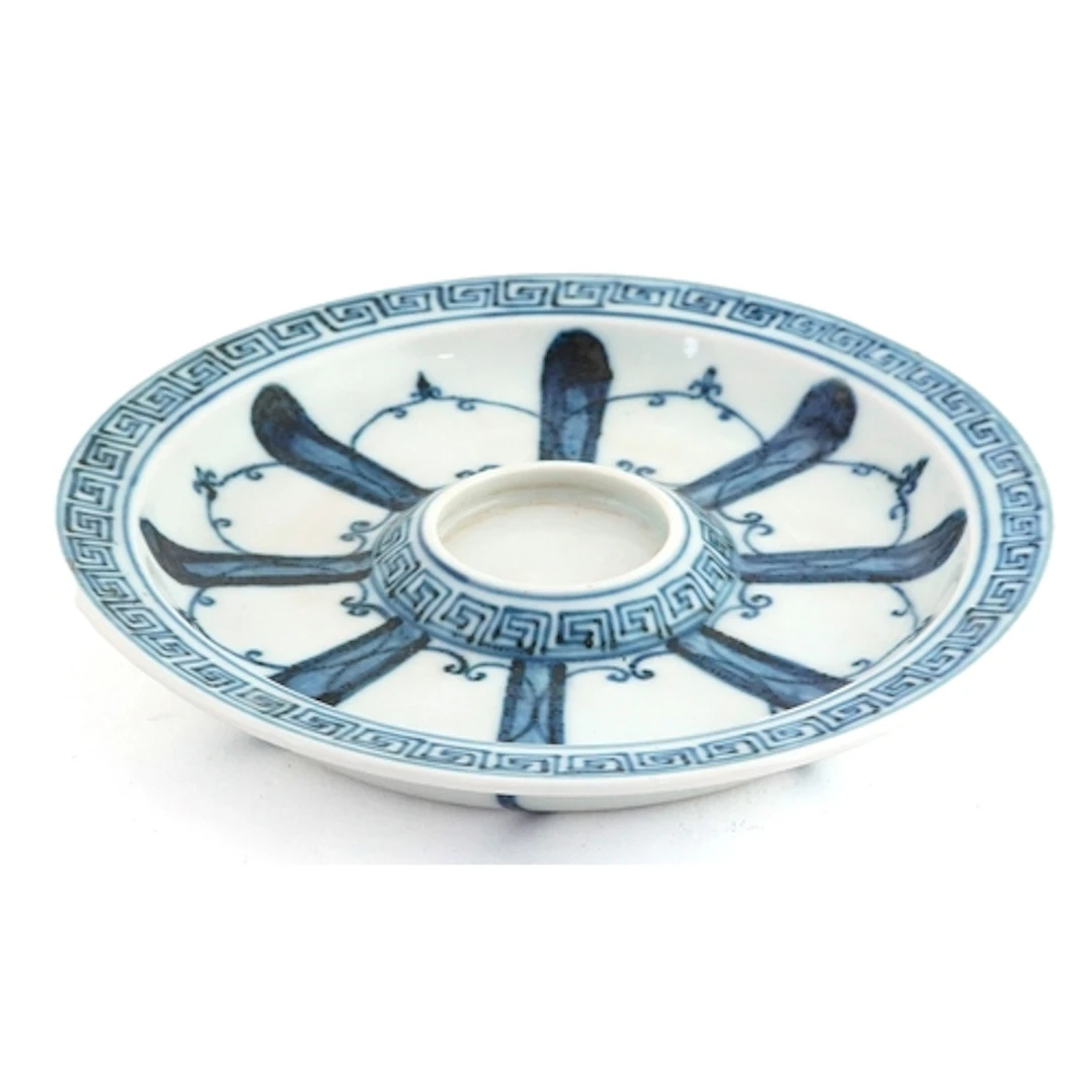 Chinese blue and white porcelain shallow dish, the interior ...