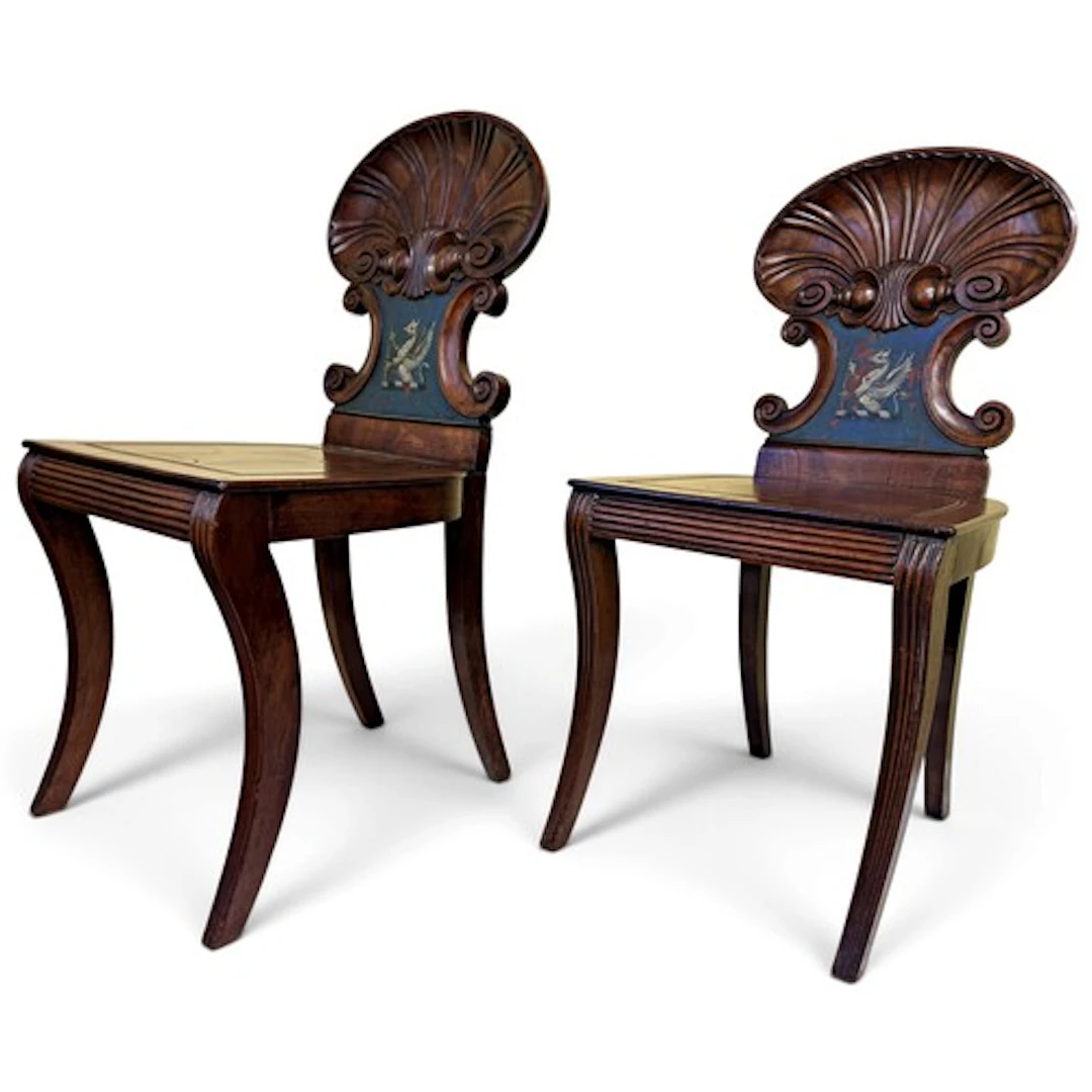 Attributed to Gillows, a good pair of Regency carved mahogan...