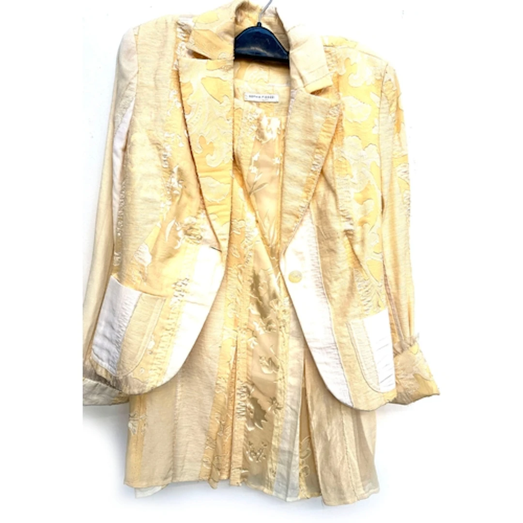 A Sophia Pigozzi two-piece suit, size 38, silk mix