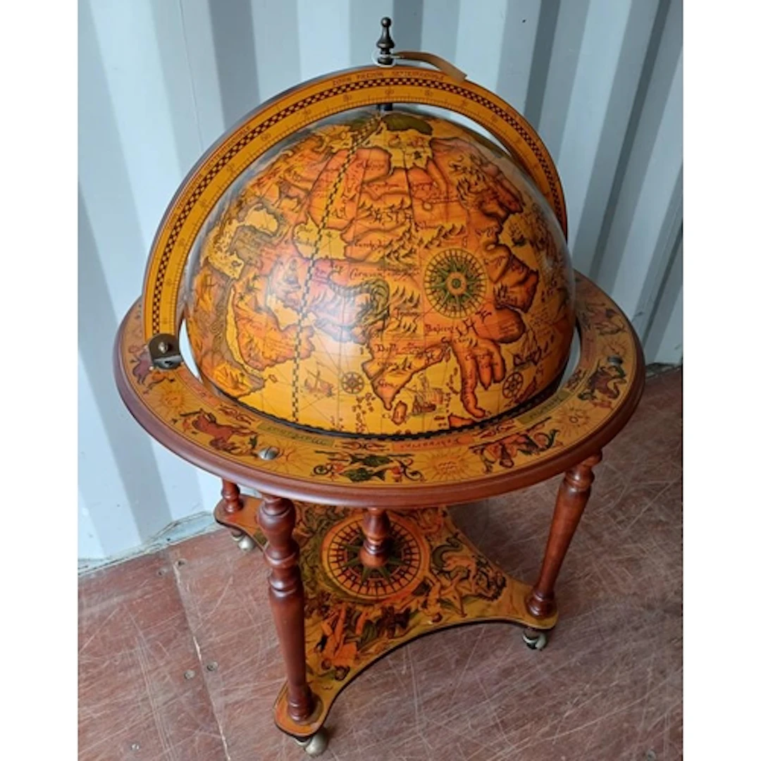 20TH CENTURY DRINKS GLOBE