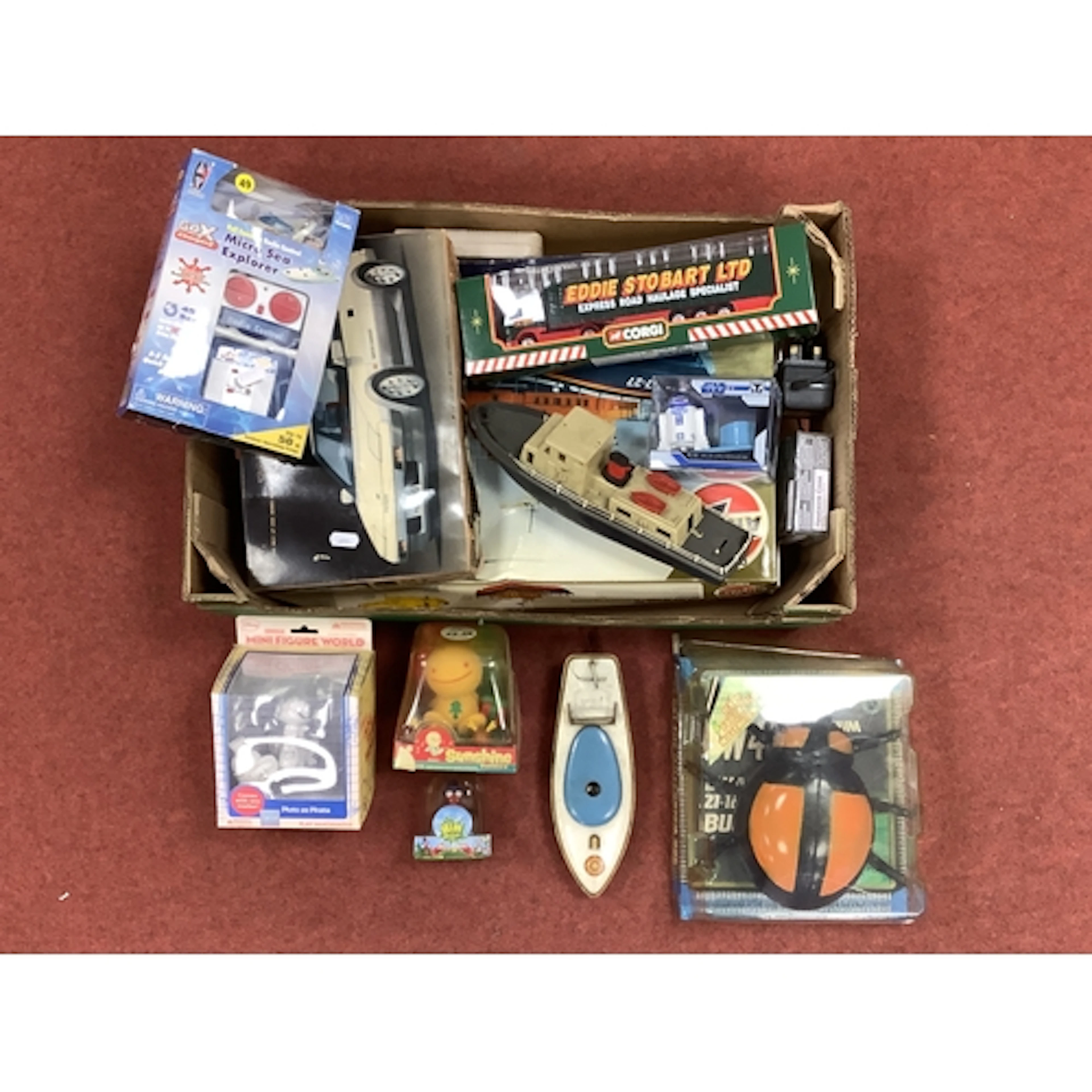A Quantity of Toys and Models, to include a clockwork Sutcli...