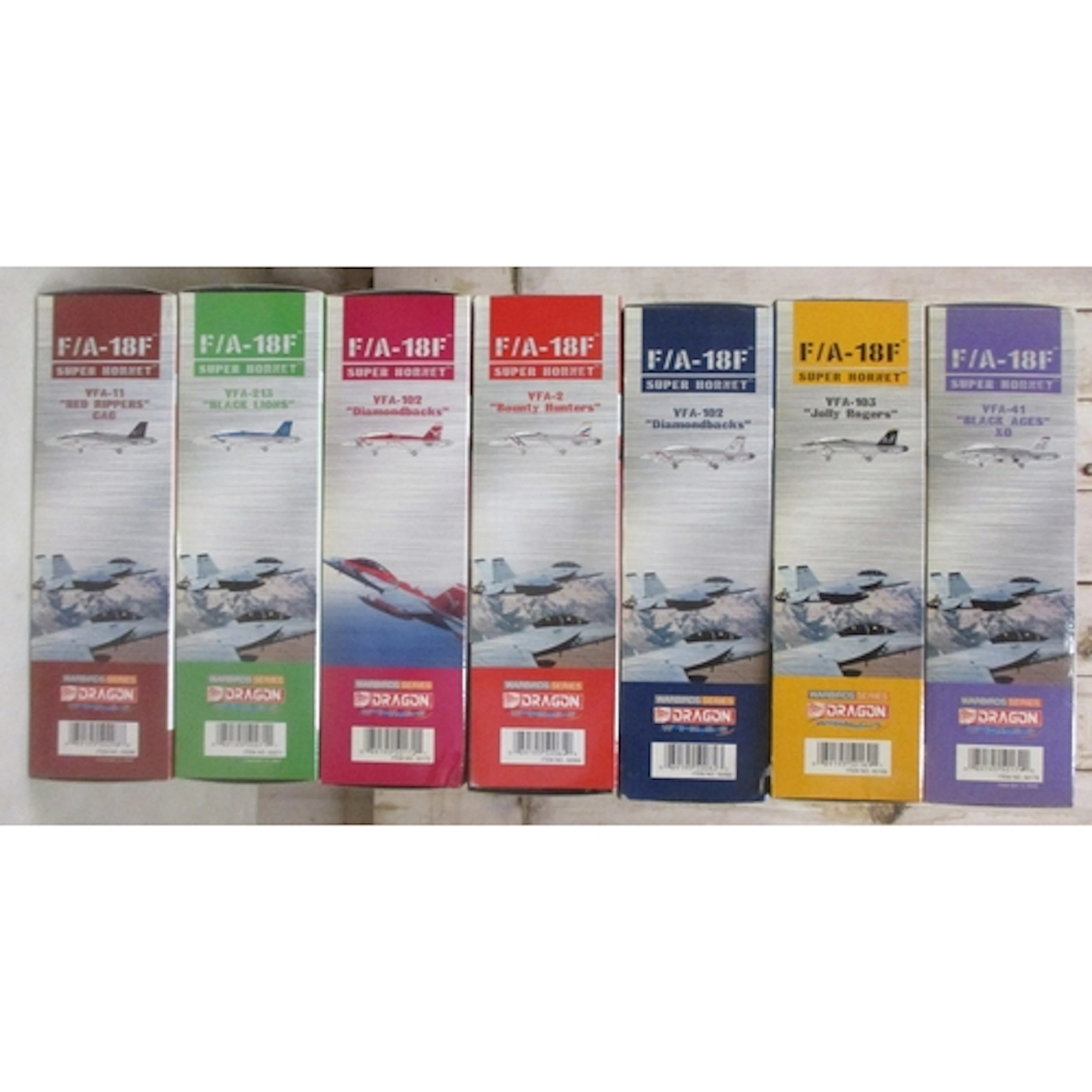 Dragon Wings. Range of 1/72 'Warbirds Series' F/A-18 Super H...