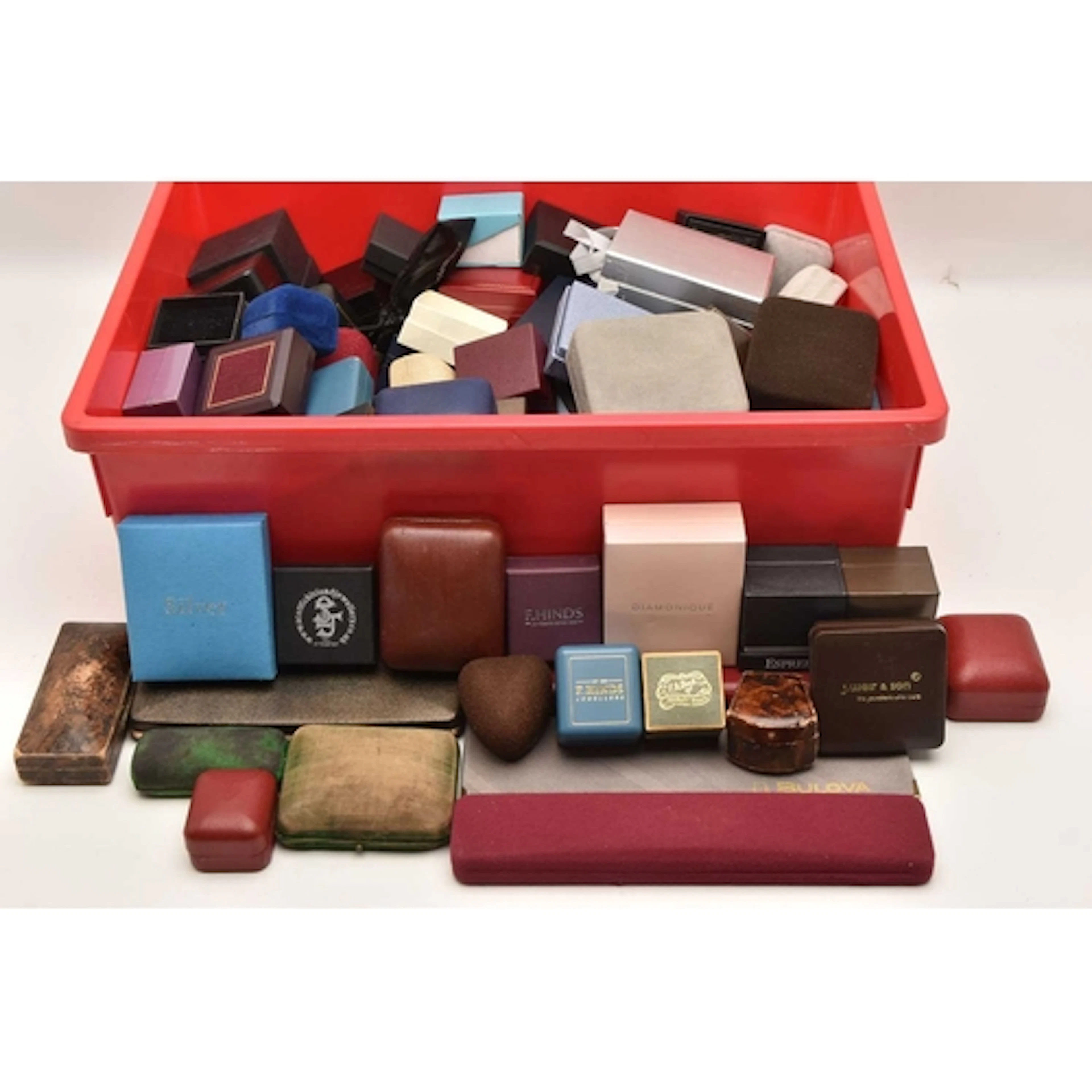 A PLASTIC BOX OF EMPTY JEWELLERY AND WATCH BOXES used condi...