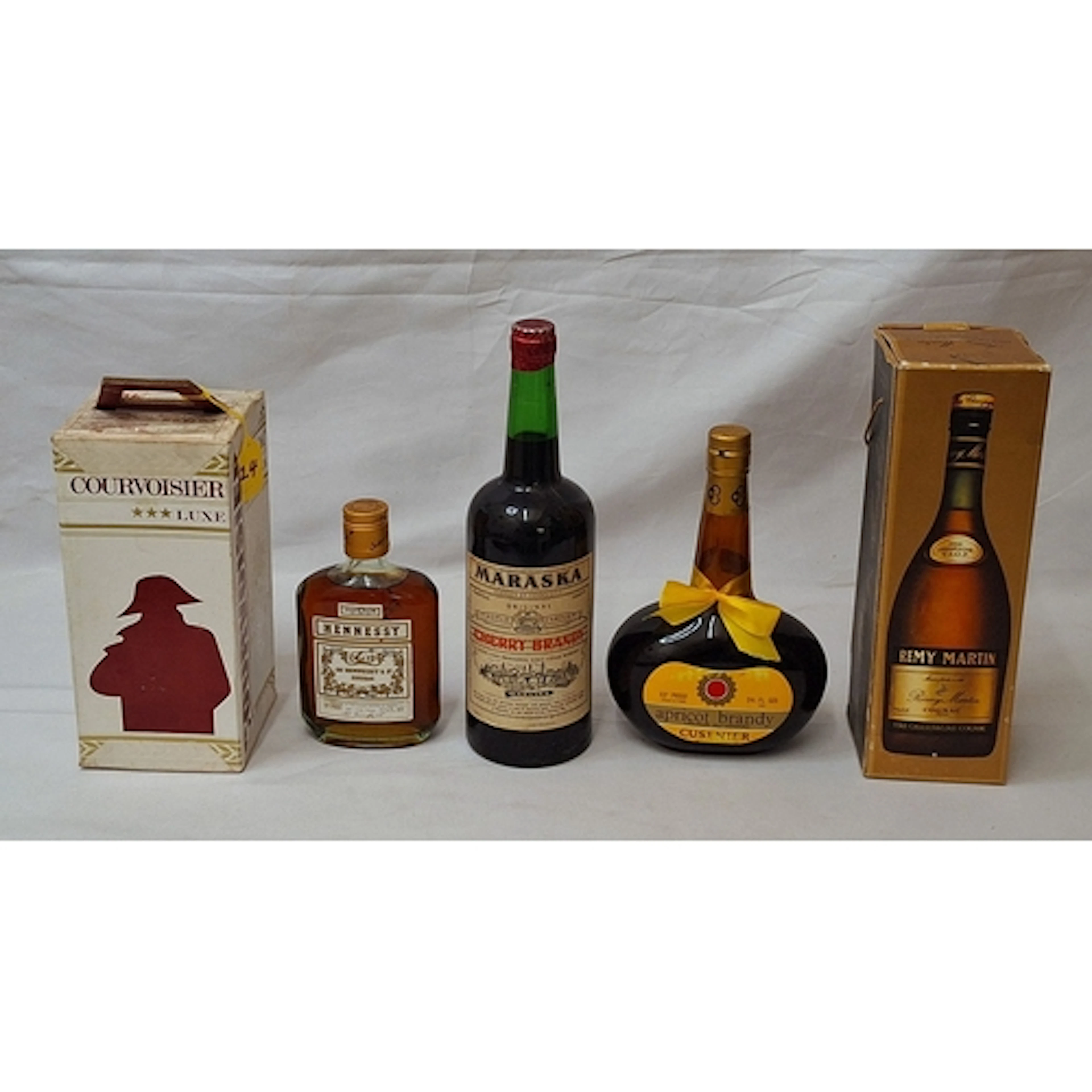 Maraska Cherry Brandy 1L, Hennesy Cognac, Apricot Brandy Liq...