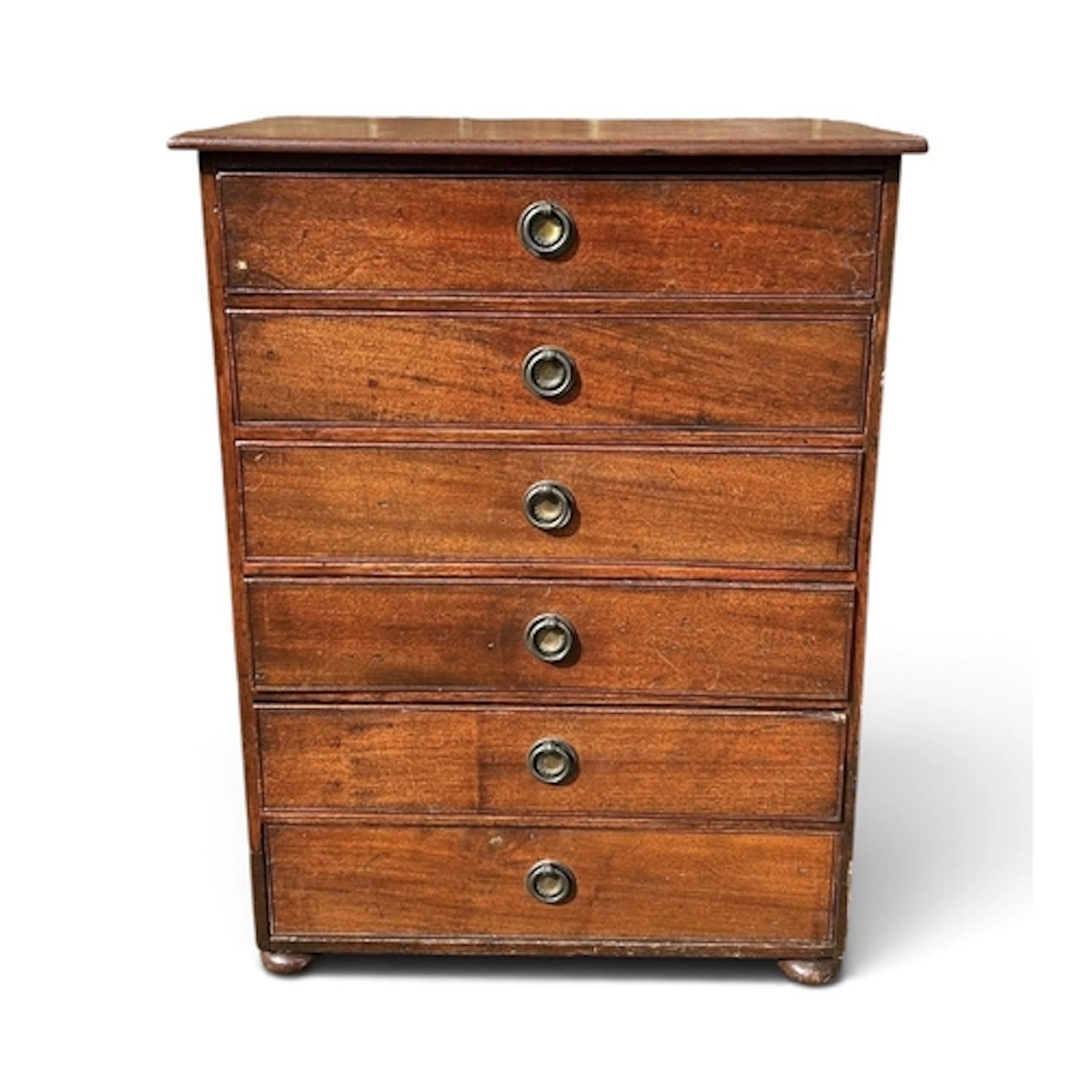 A MAHOGANY CHEST OF DRAWERS 64cm H x 48cm W x 31cm D...