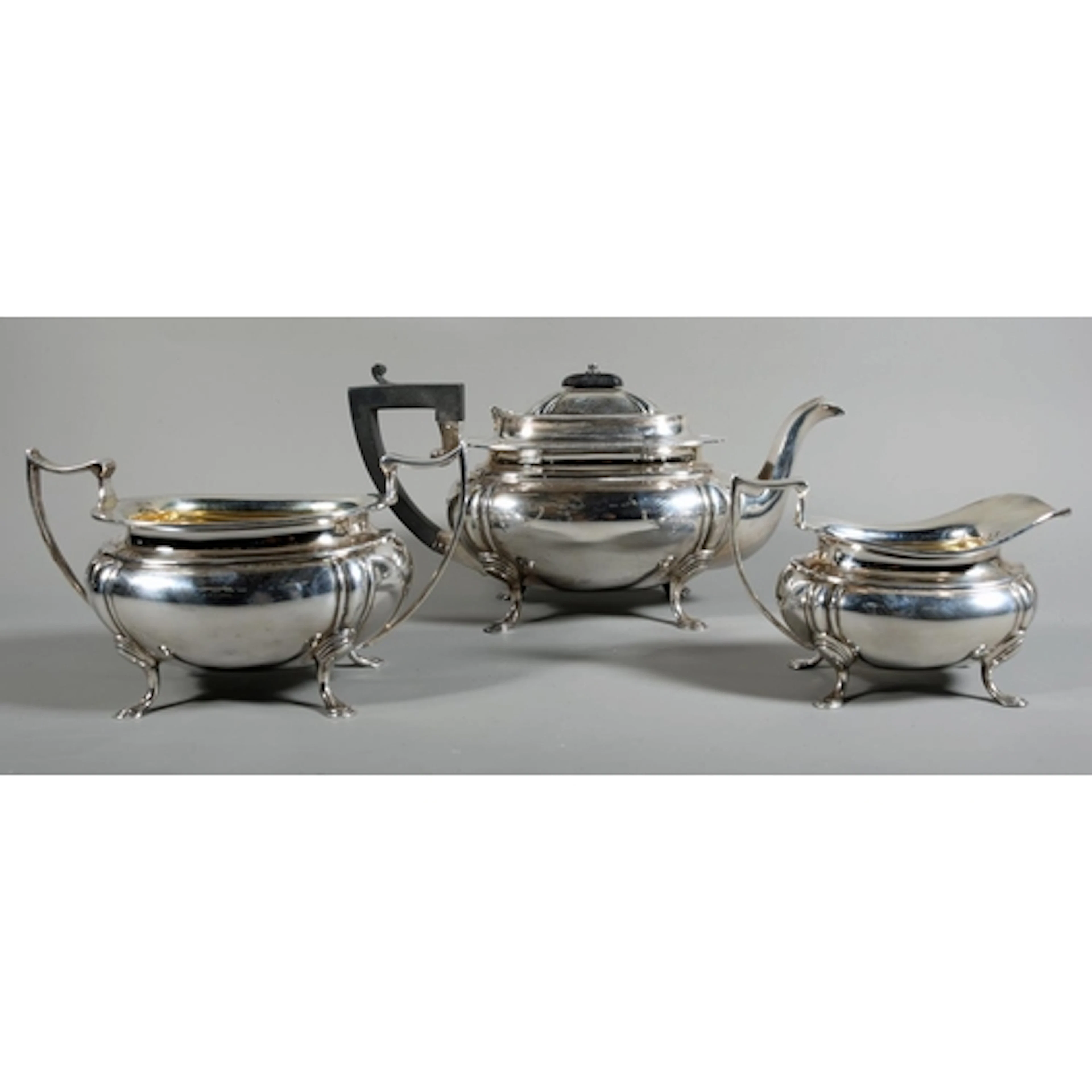 King George V silver three piece tea set by James Deakin &am...