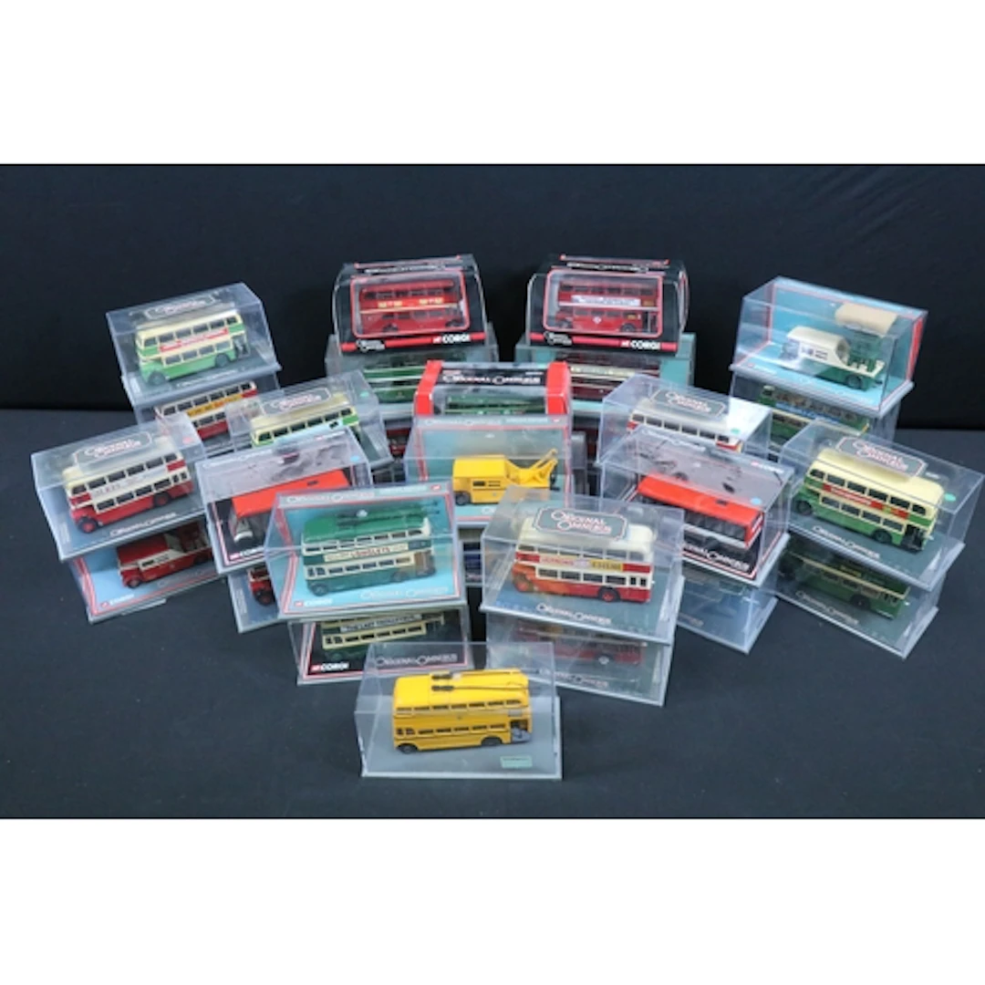 33 Boxed / cased Corgi Original Omnibus diecast model buses ...