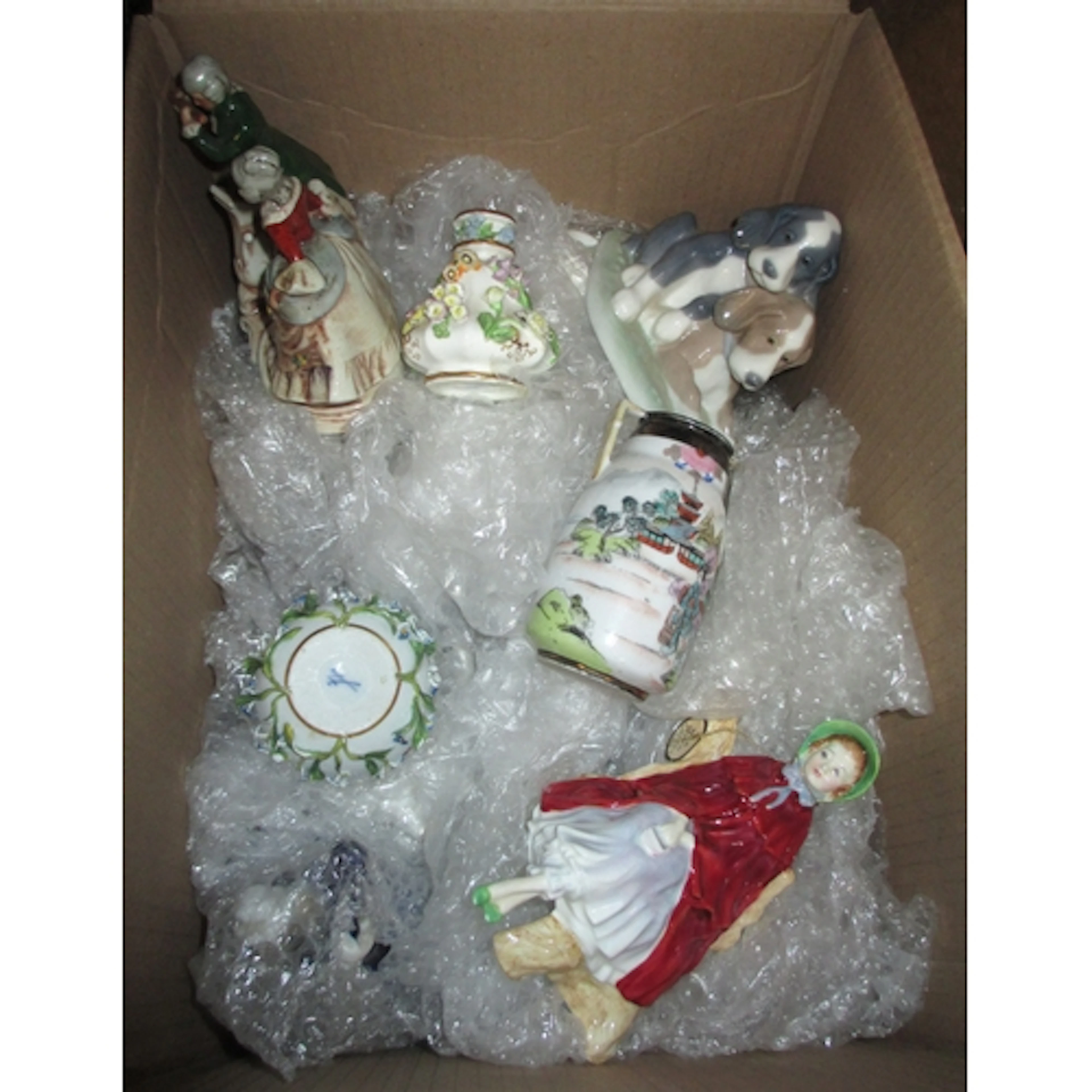 Quantity of various porcelain figures, and sundries