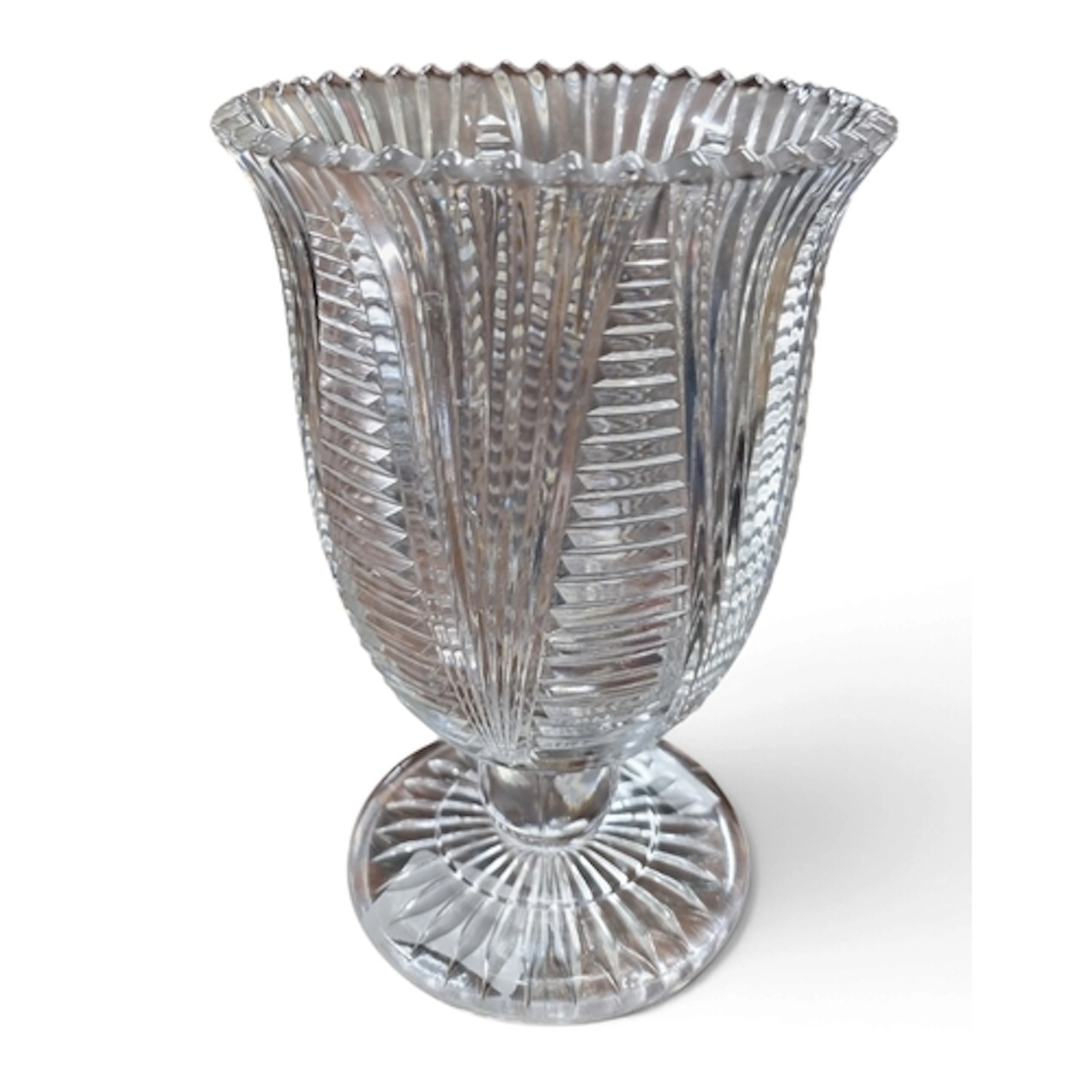 A lovely provincial Vickers pressed glass celery vase with r...