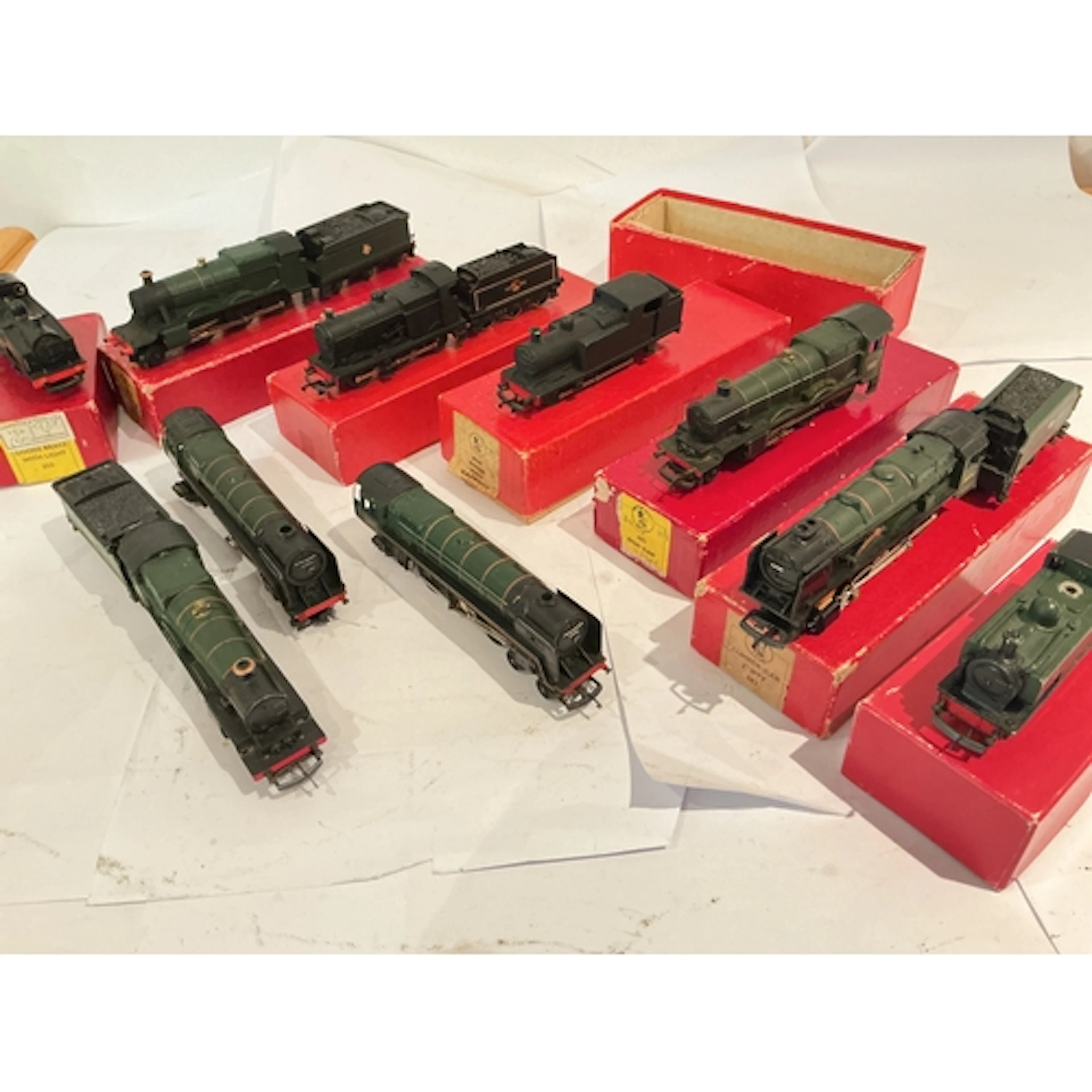 10 X T T Gauge Locomotives All In Wrong Boxs And In Various ...