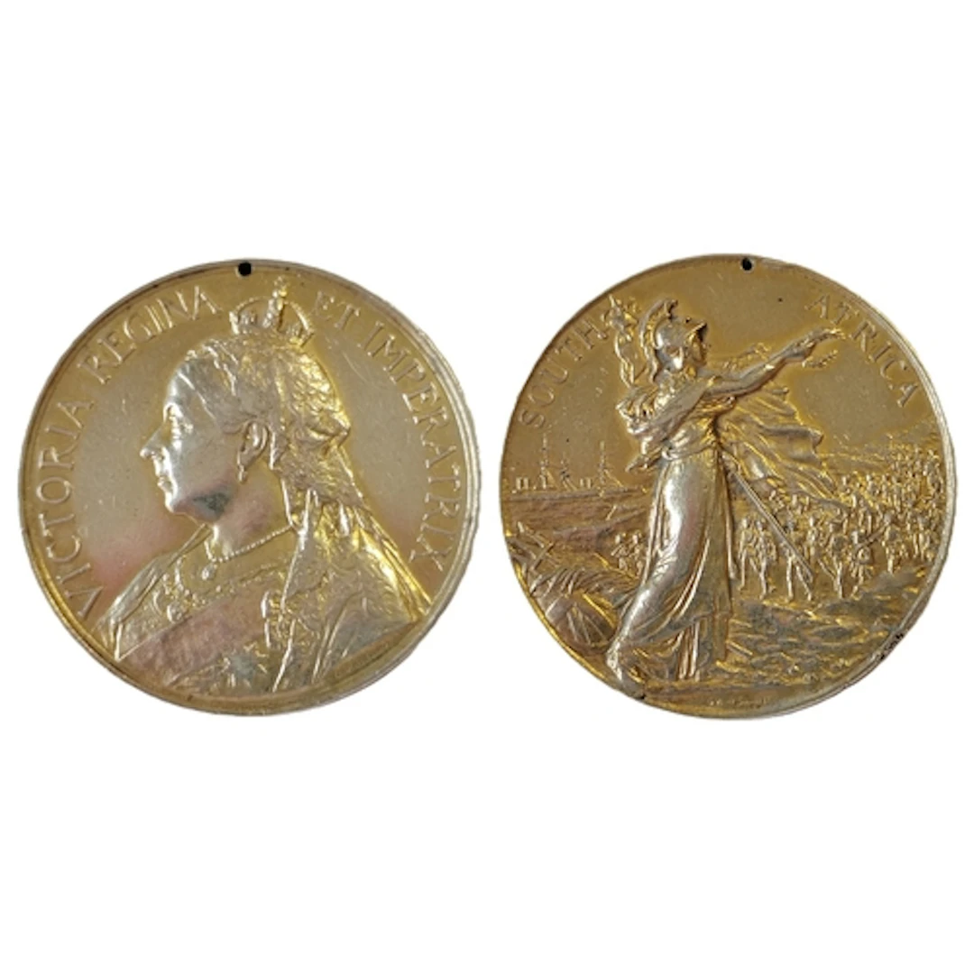 Medal pair with: 1. 1899 QSA to 5263 Pte G. Wilson. Lincoln:...