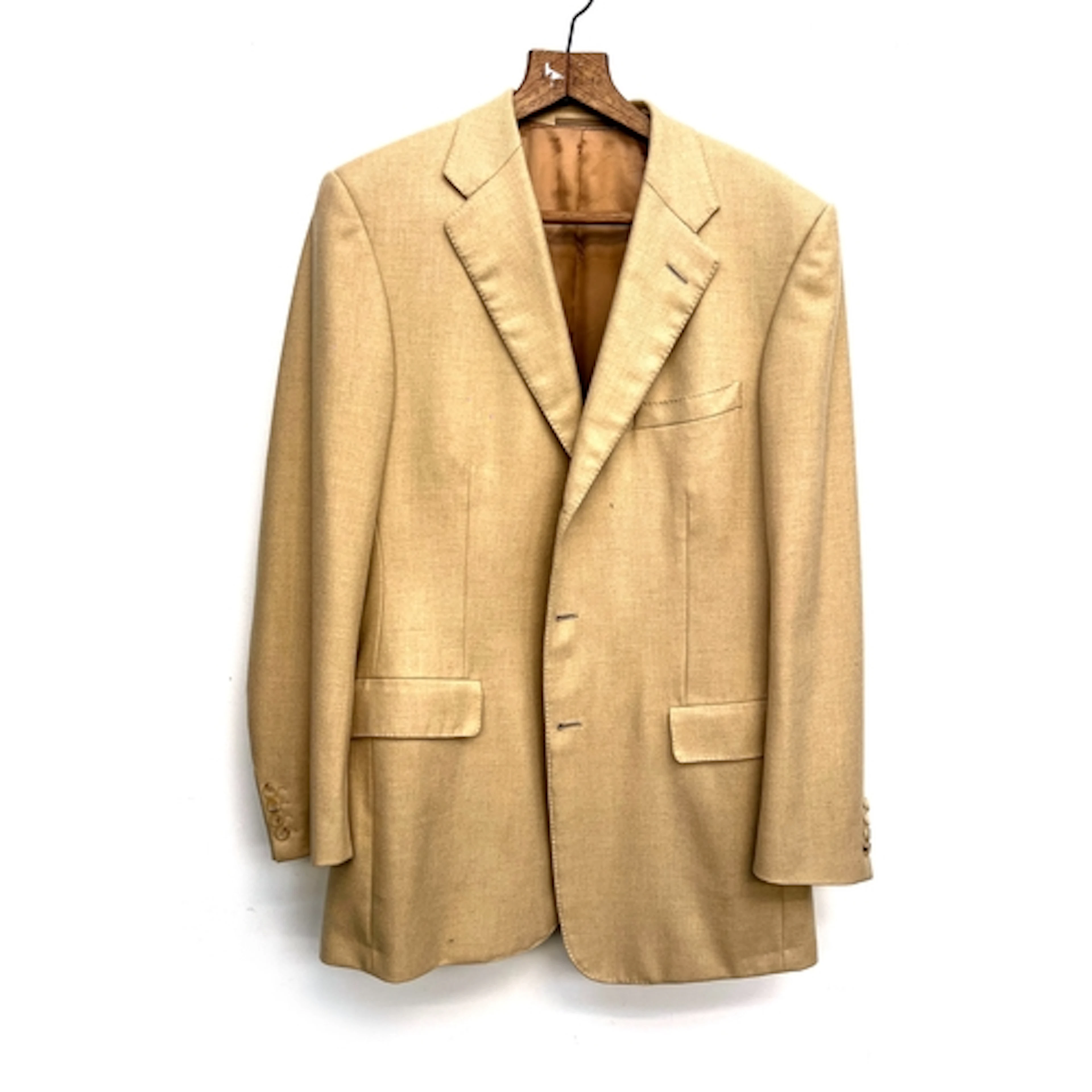 A Burberrys Brockridge cashmere jacket, size 40L