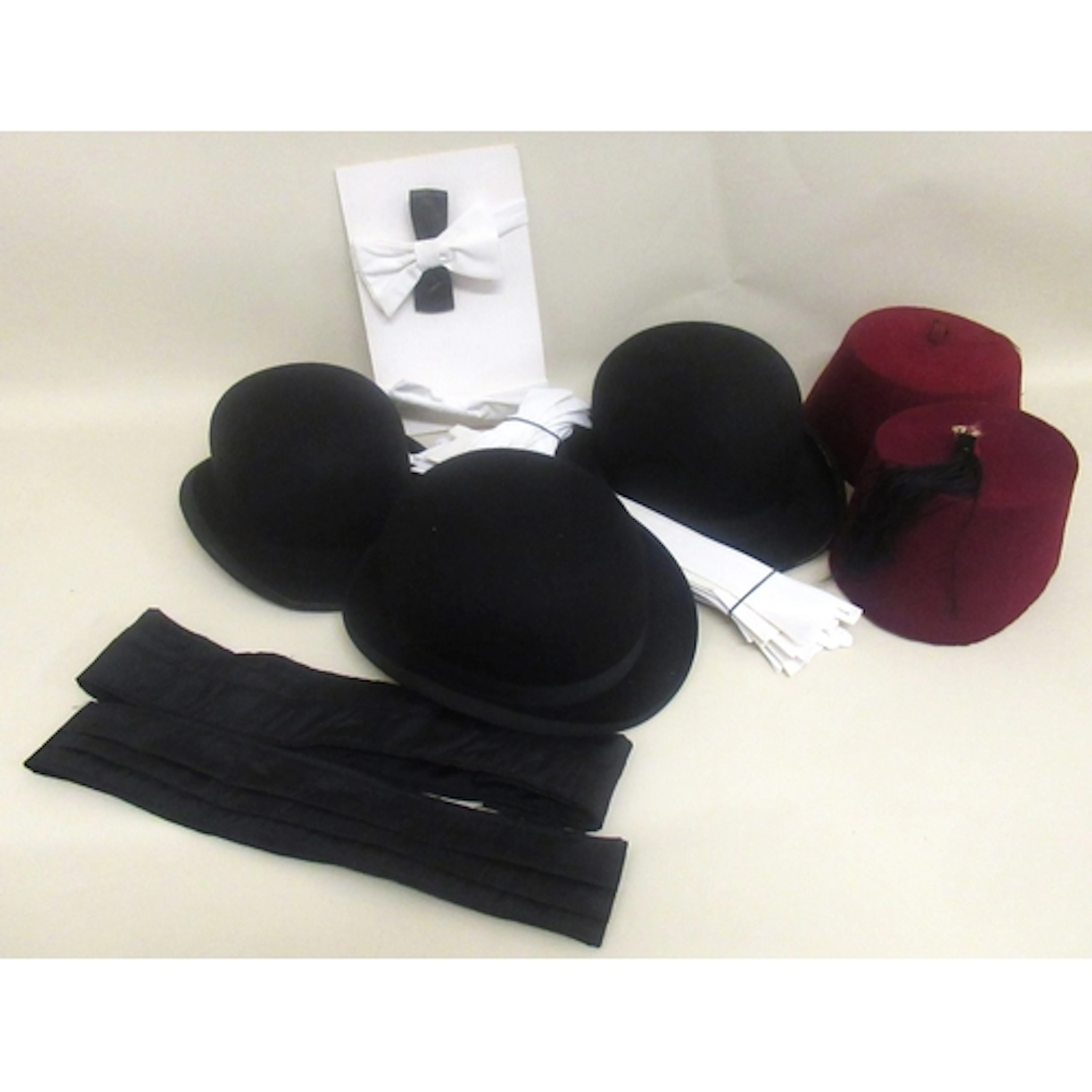Vintage hat box containing three bowler hats, miscellaneous ...