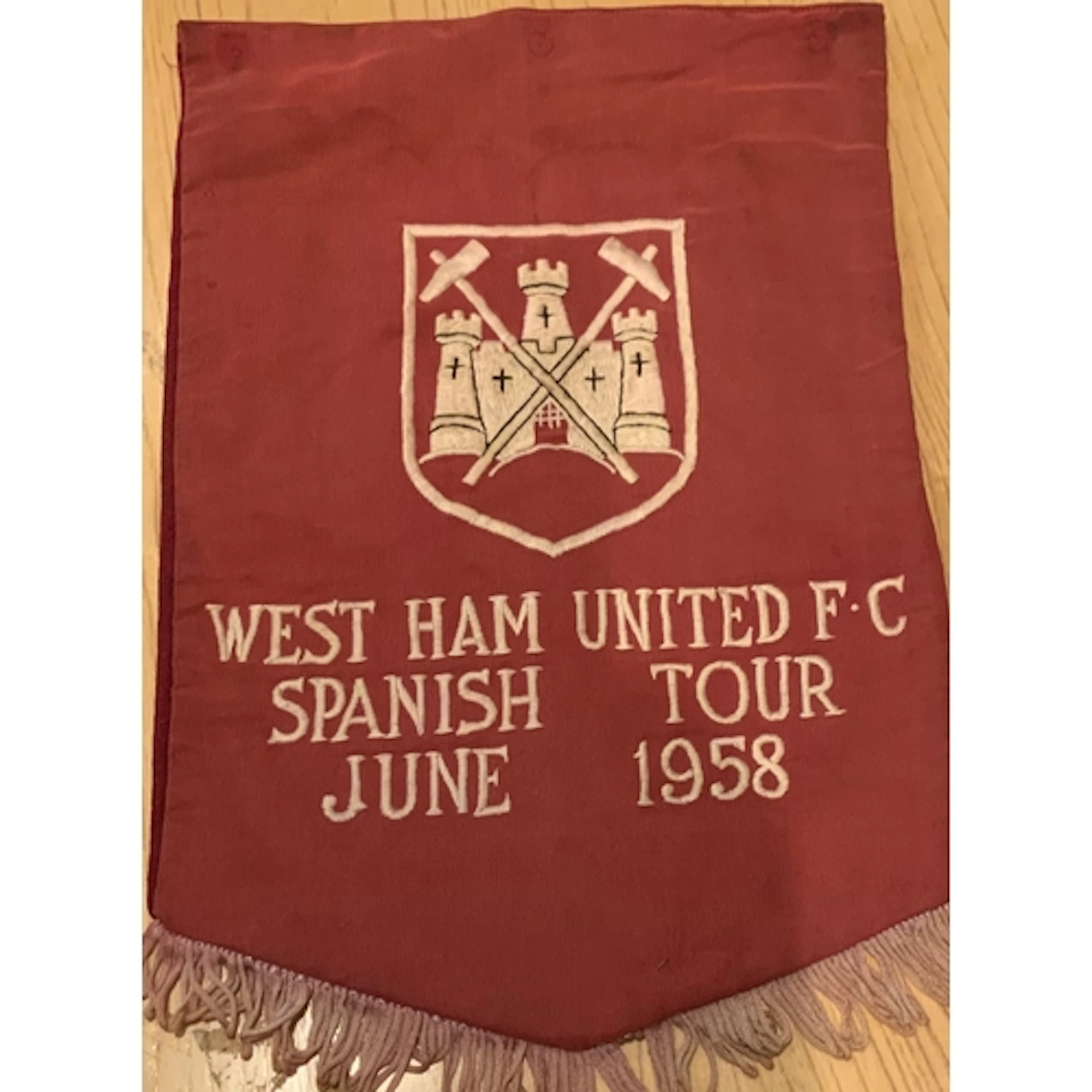 West Ham 1958 Football Pennant: Rare pennant intended for ex...
