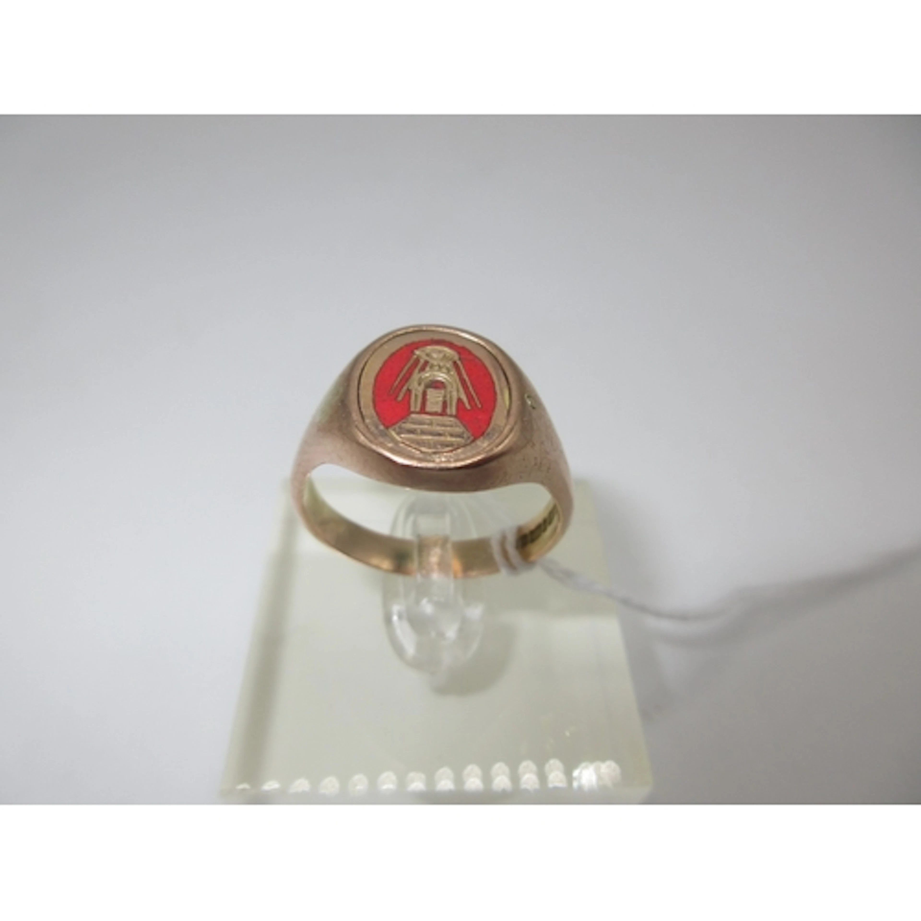 9ct Gold and Enamel Masonic Swivel Ring, 7.44g