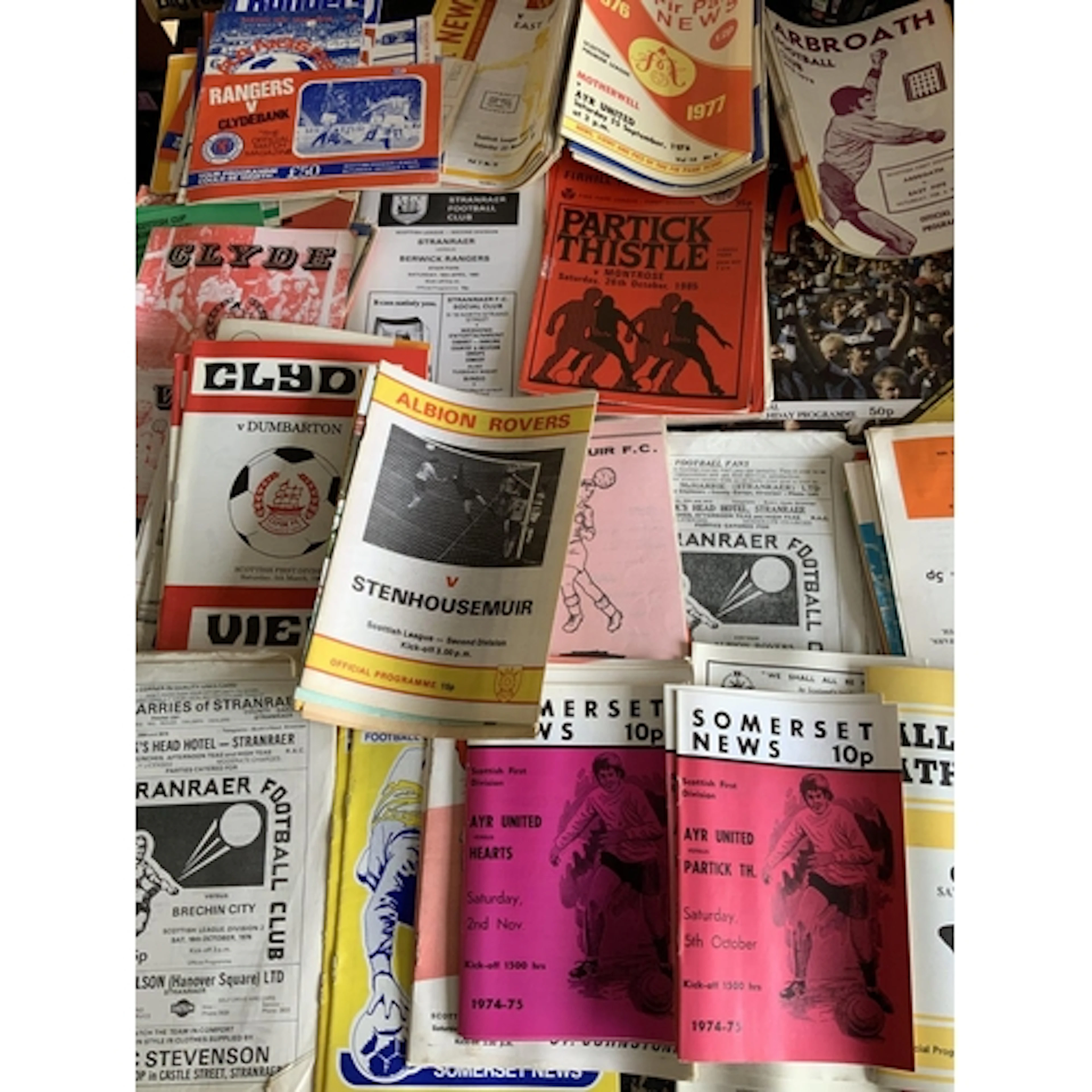 Scottish Football Programmes: Wide range of clubs mainly fro...