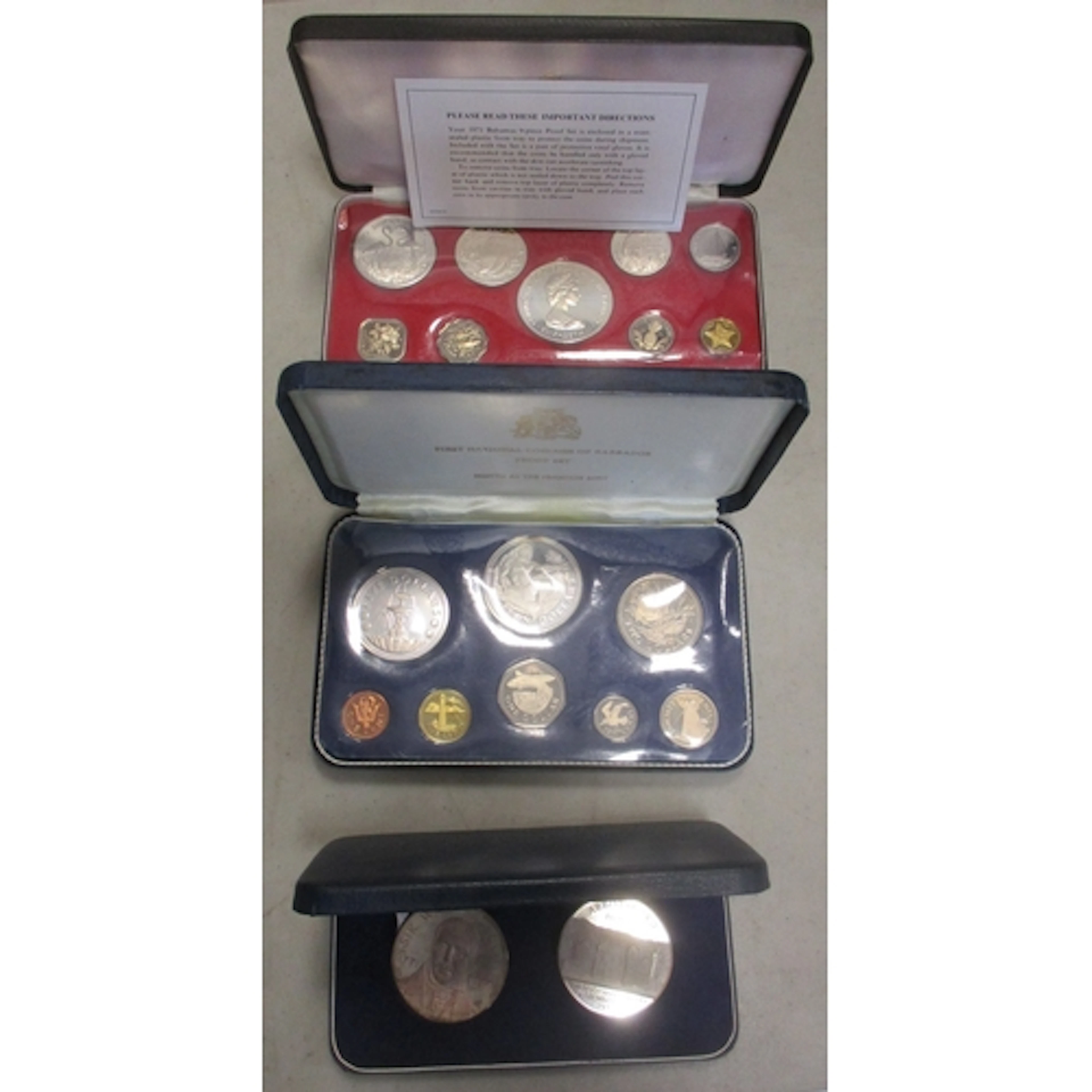 Pair of year proof cased sets FDC, with Bahamas 1971 set of ...