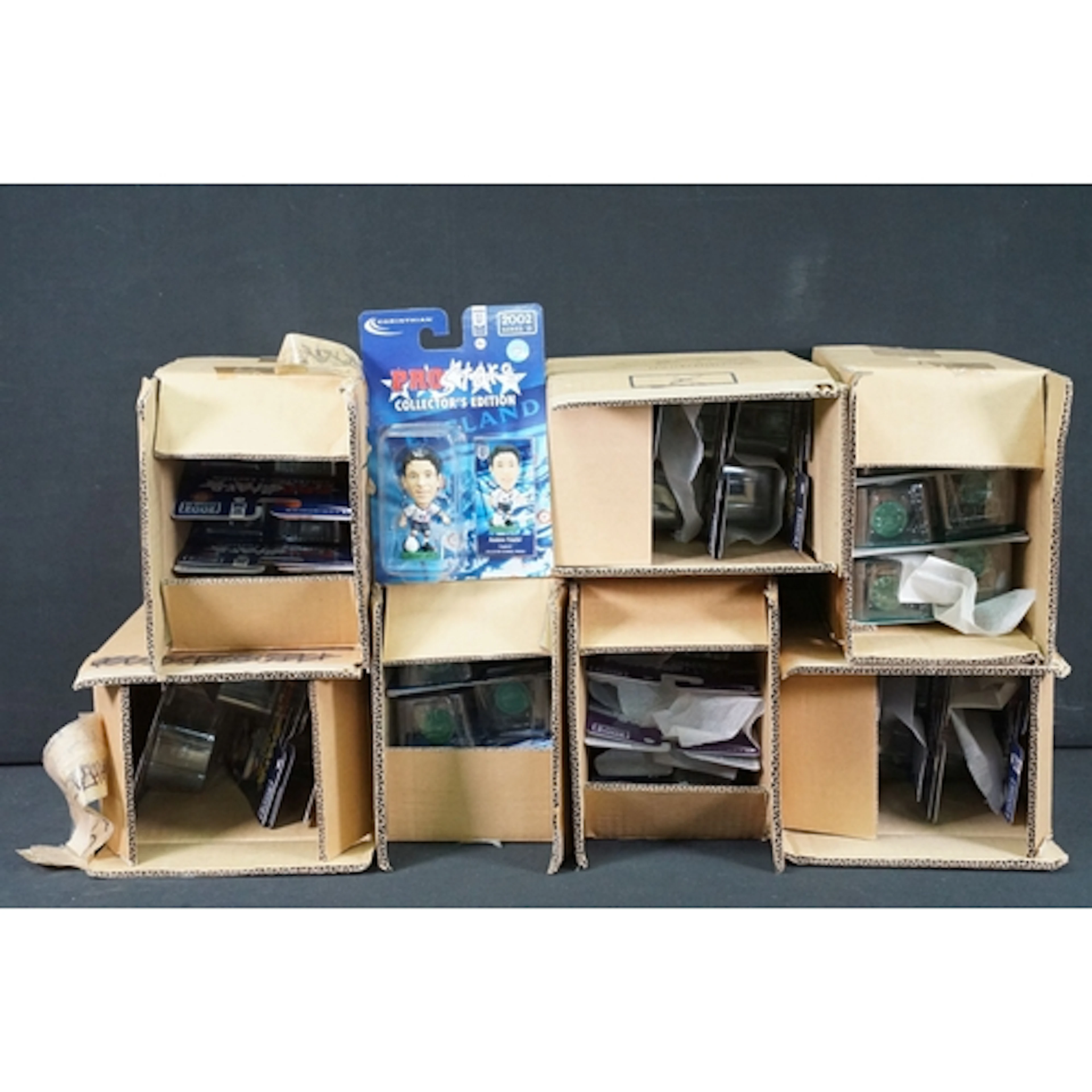 Corinthian football figures - 40 Carded Pro Stars figures to...