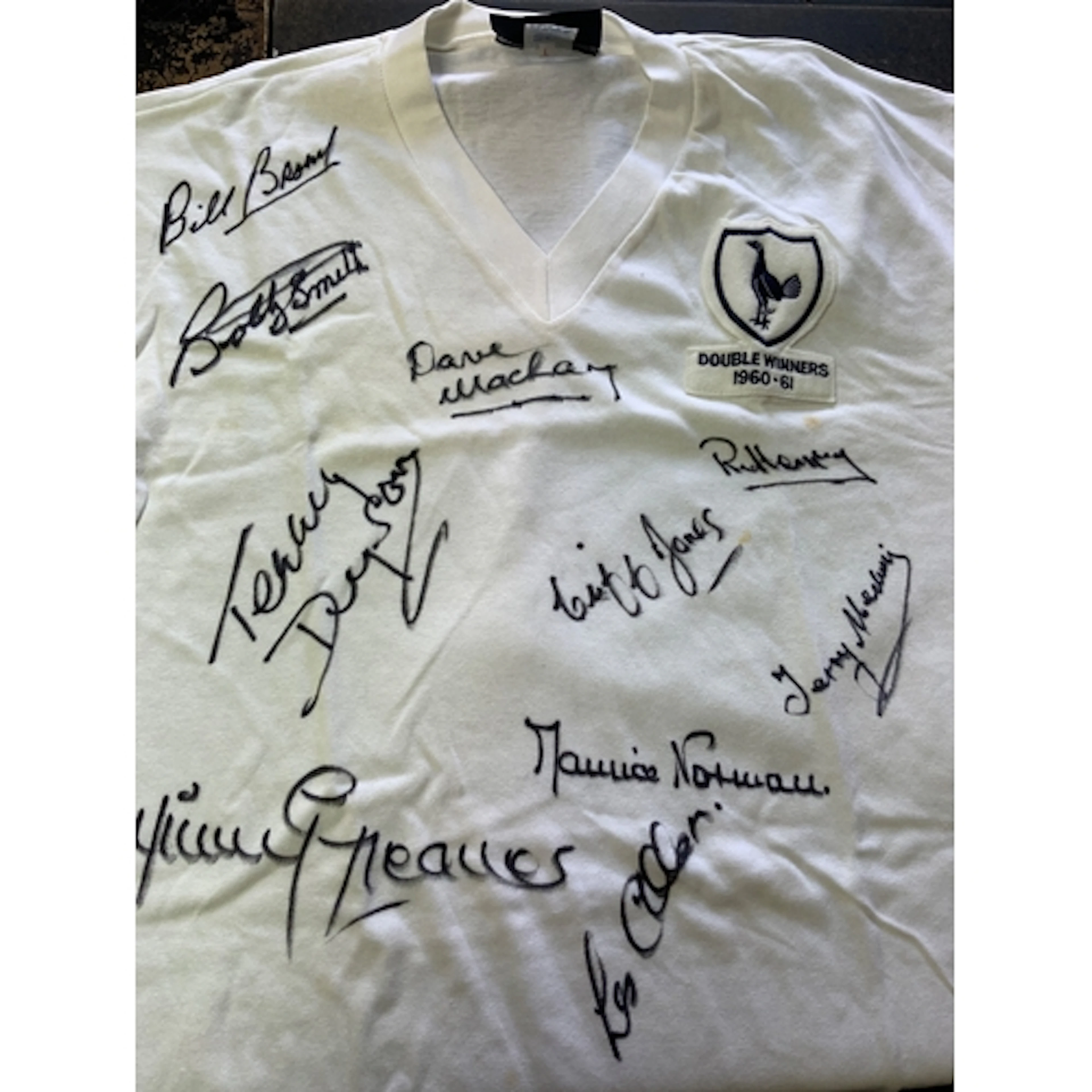Tottenham Double Season Signed Football Shirt: Replica shirt...