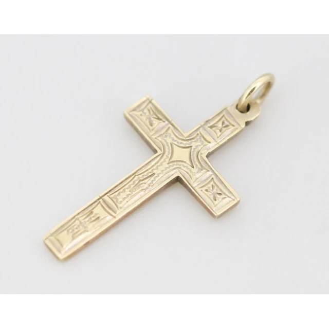 9 Carat Yellow Gold Cross Pendant Incised Detailing 2.5cm