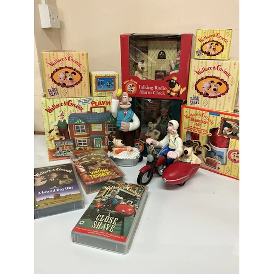 A Collection Of Boxed Wallace And Gromit Ephemera. No Reserv...