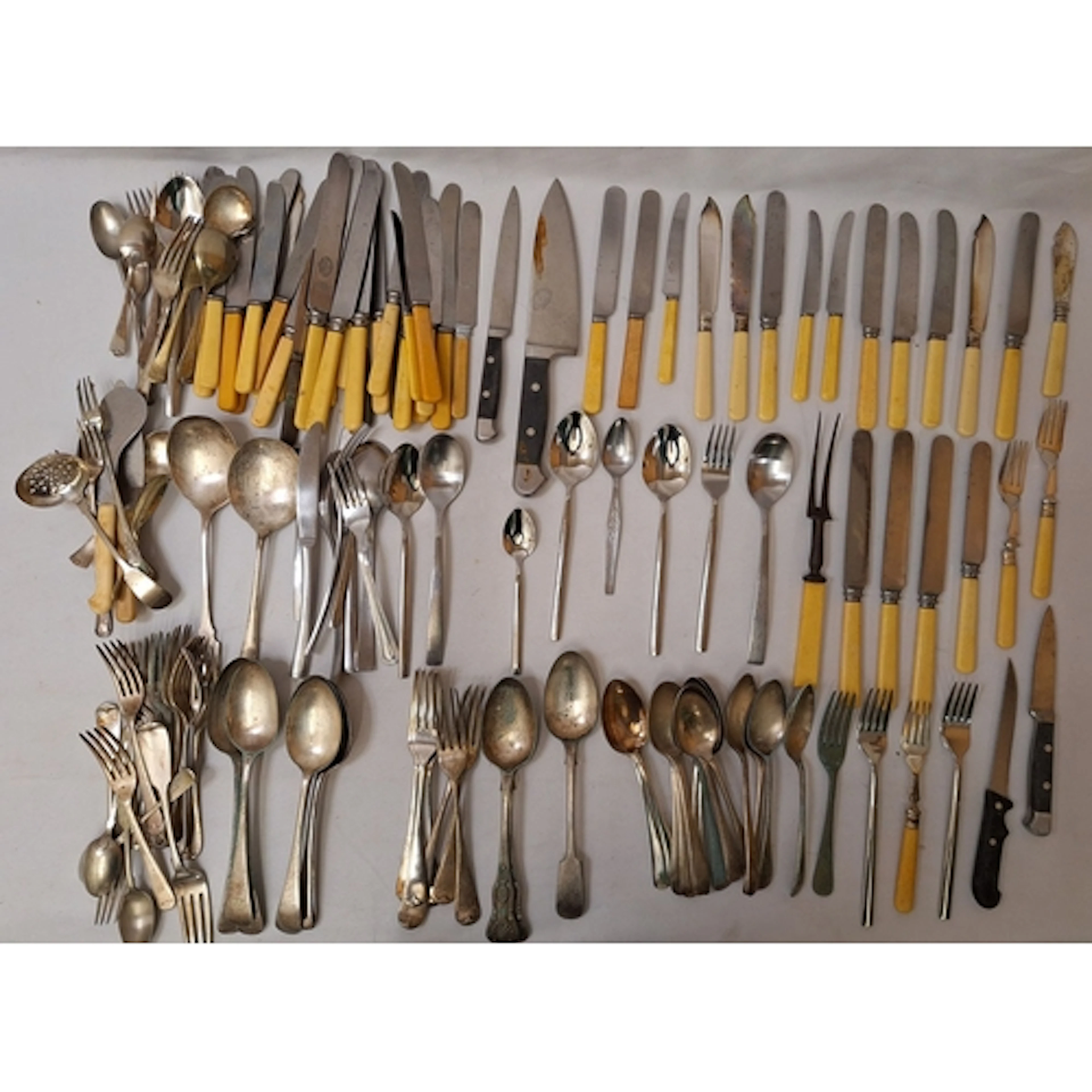Quantity Silver Plated Old English Pattern Cutlery, dessert ...