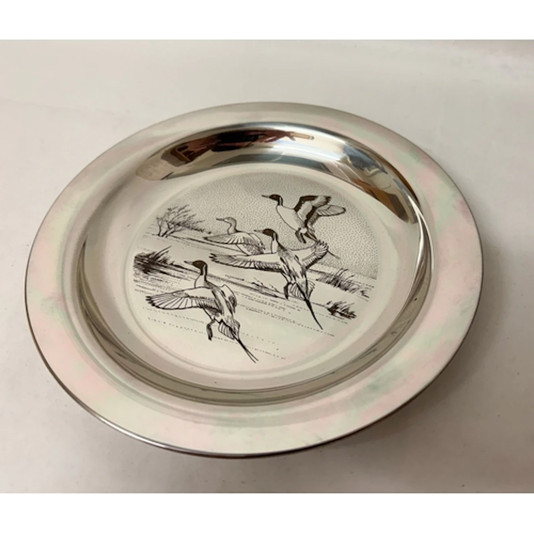 A silver 1972 Peter Scott Christmas plate by John Pinches, f...