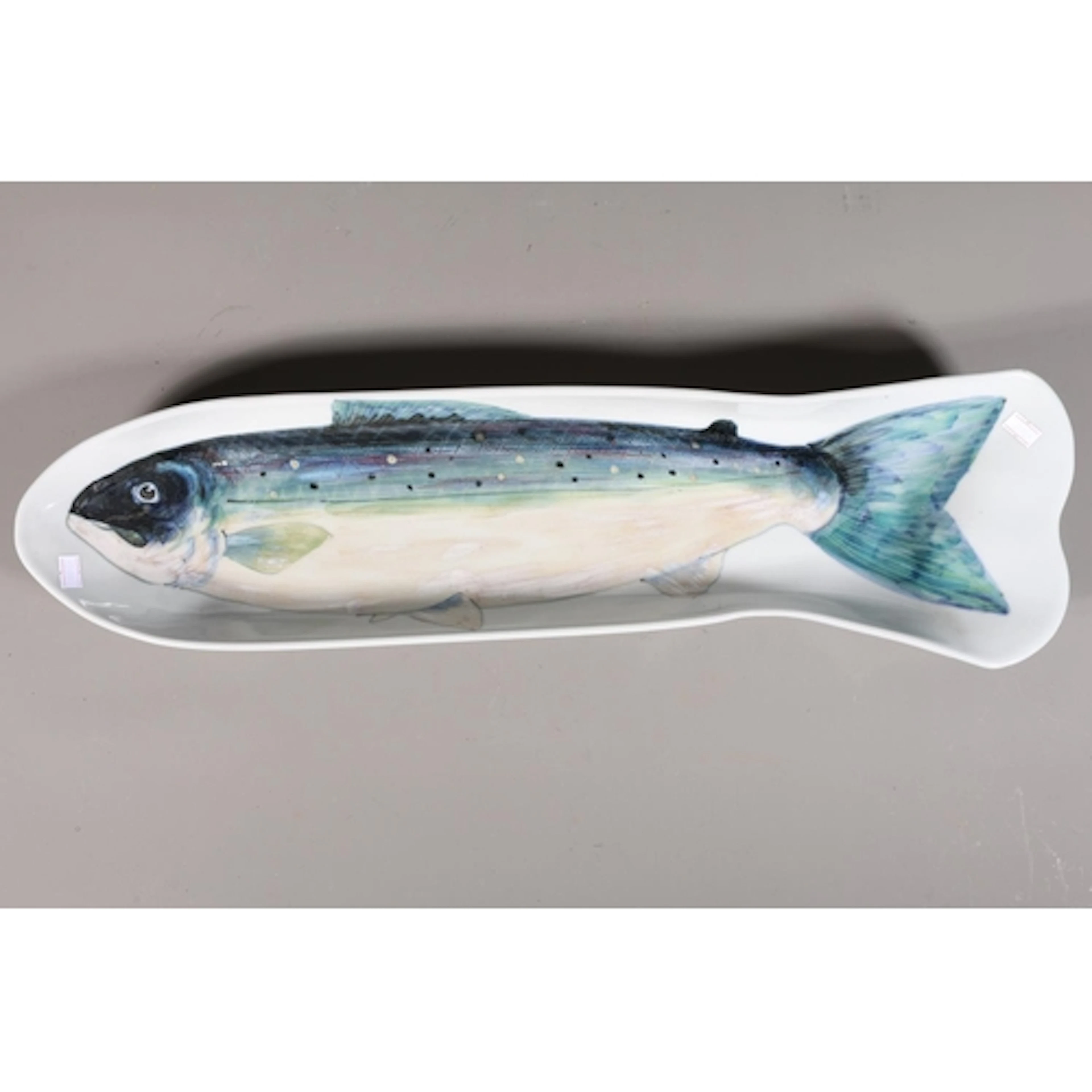 Highland Stoneware fish dish.