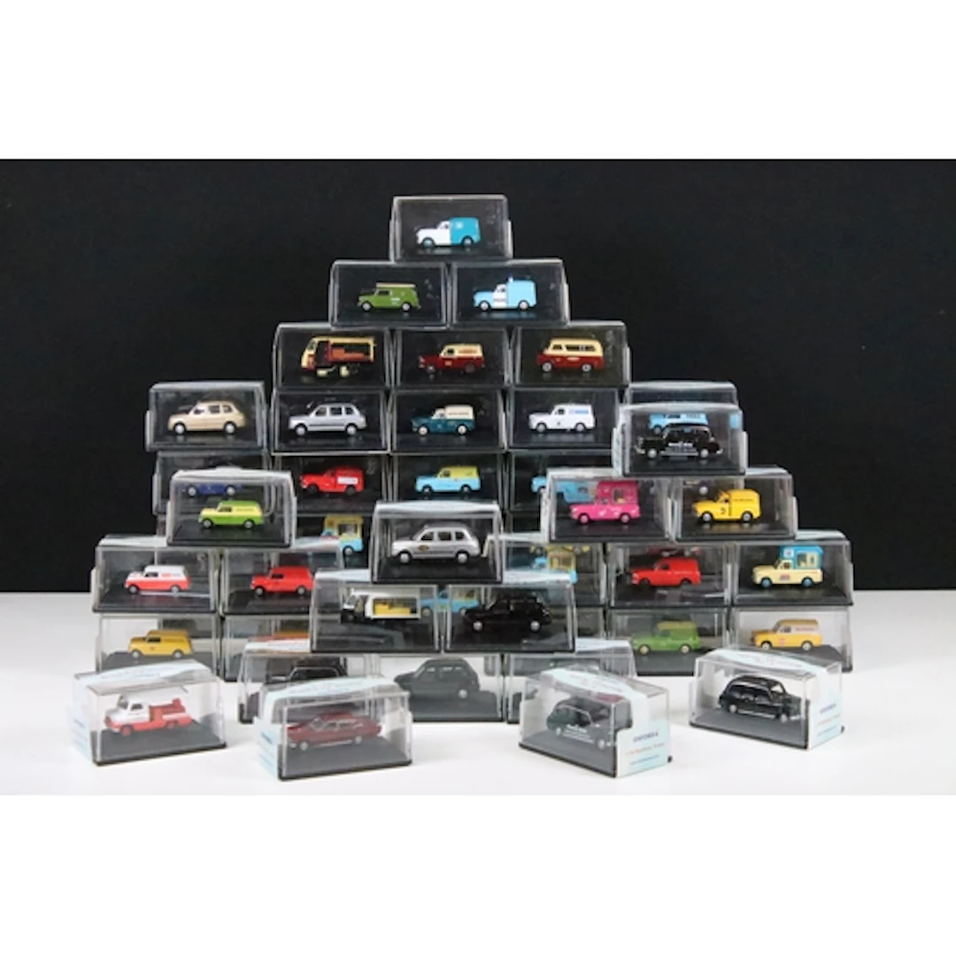 50 Boxed / cased Oxford Diecast models, all ex