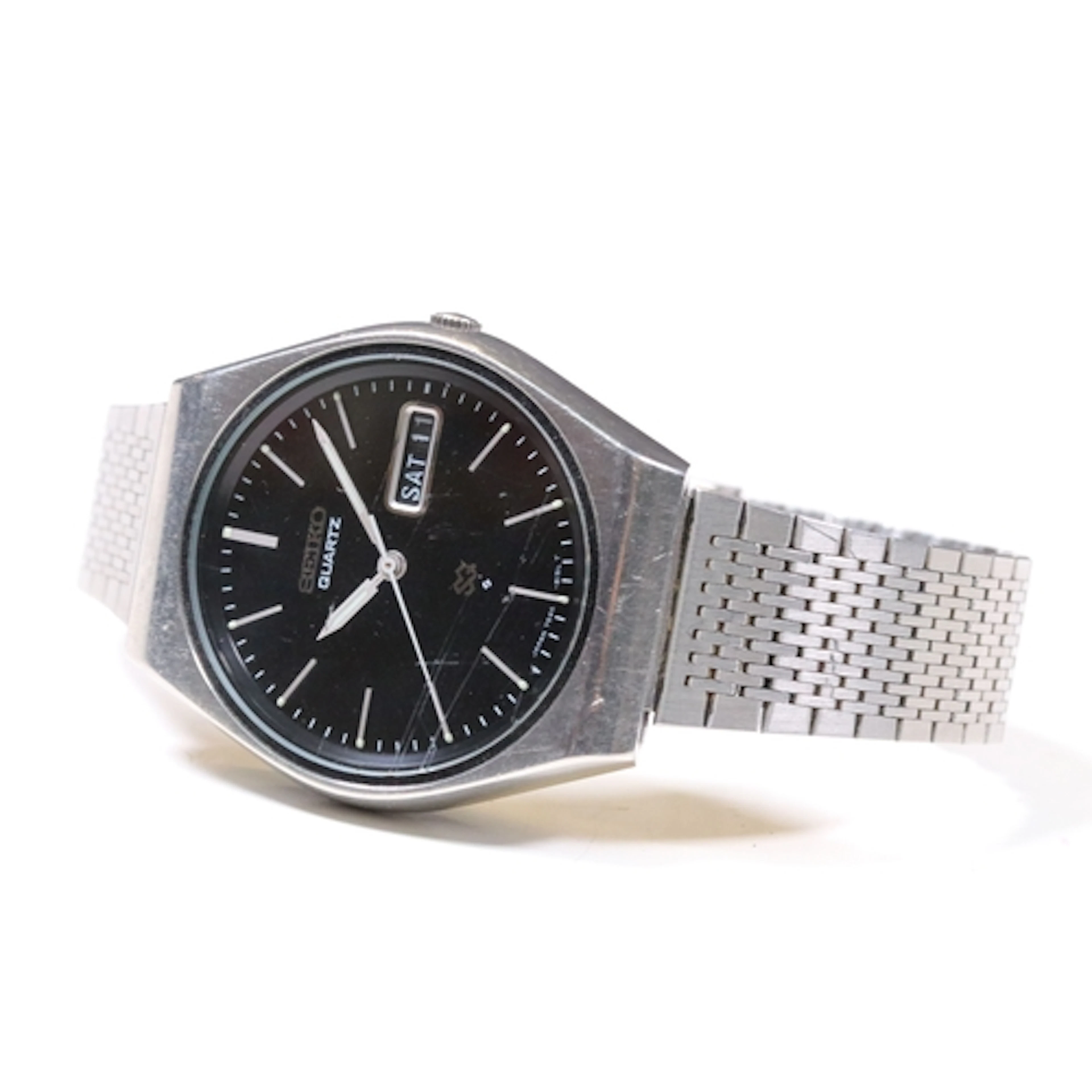 Seiko Quartz gents wrist watch with black and silvered dial ...