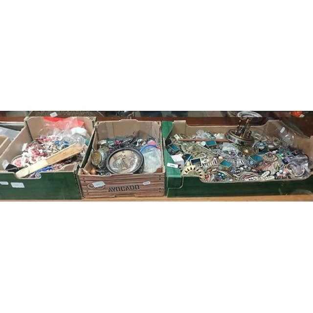 Three boxes of assorted costume jewellery & collectables inc...