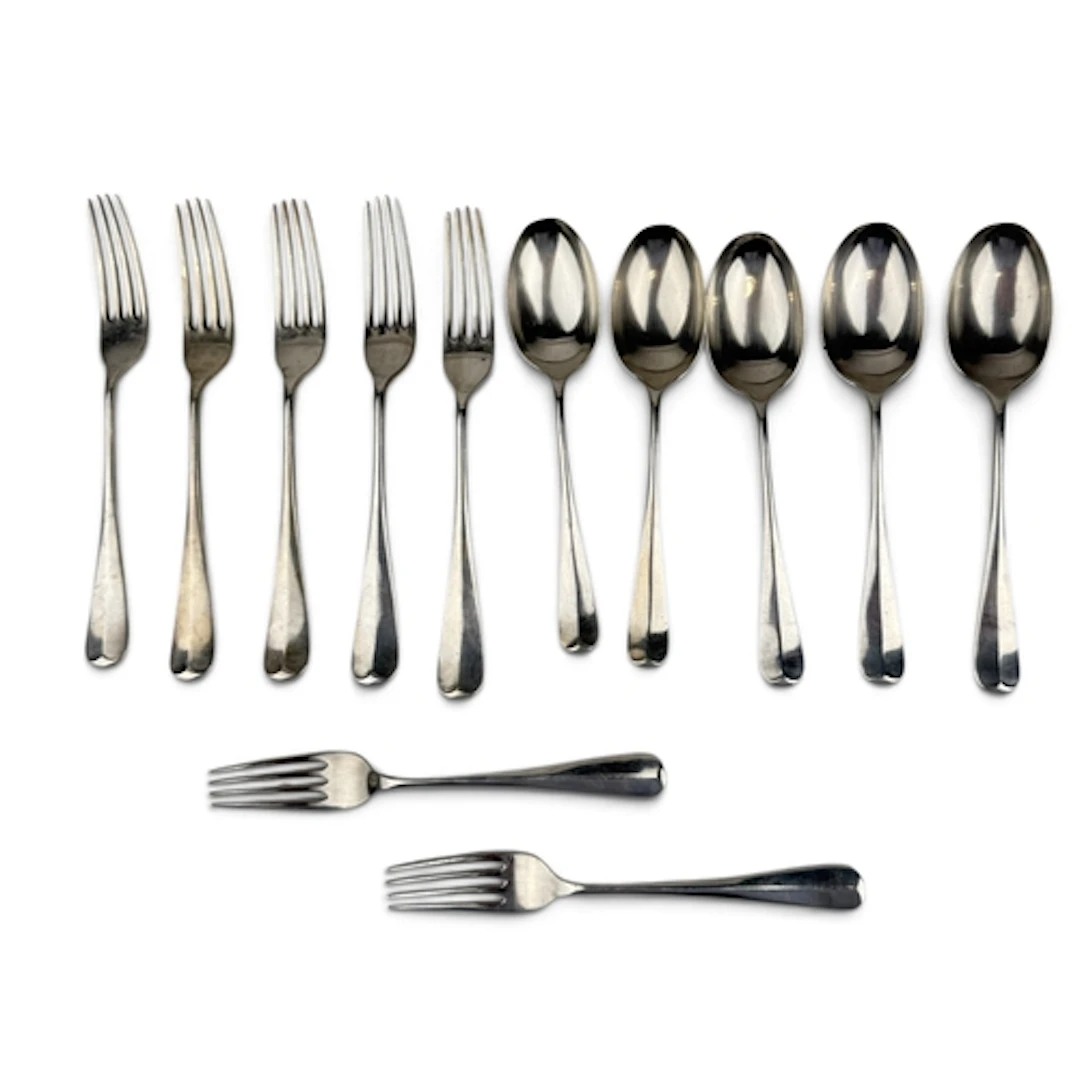 FIVE SILVER HANOVERIAN RAT TAIL PATTERN TABLE FORKS, FIVE DE...