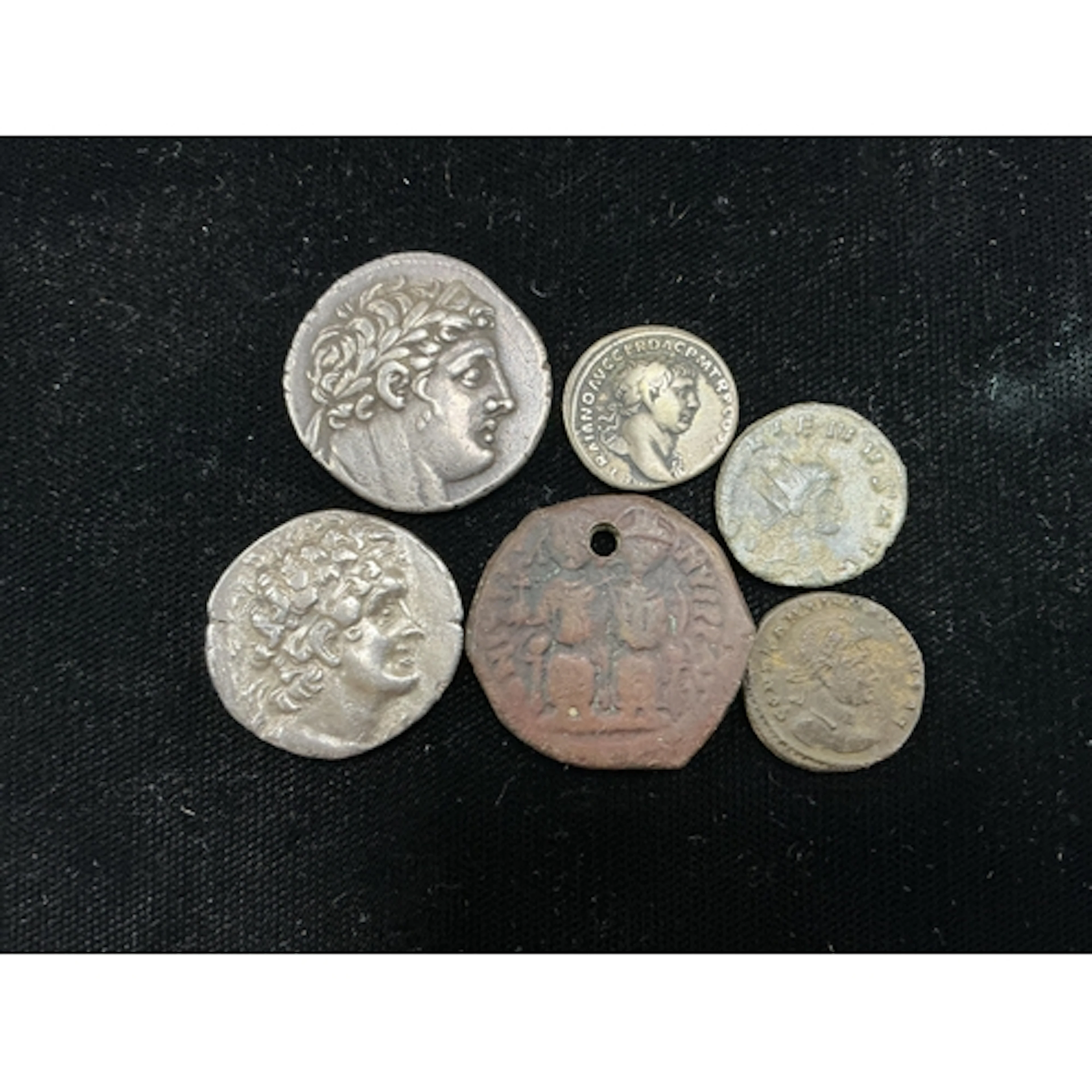 Greek and Roman hammered coins; Seleukid Kings, AR tetradrac...