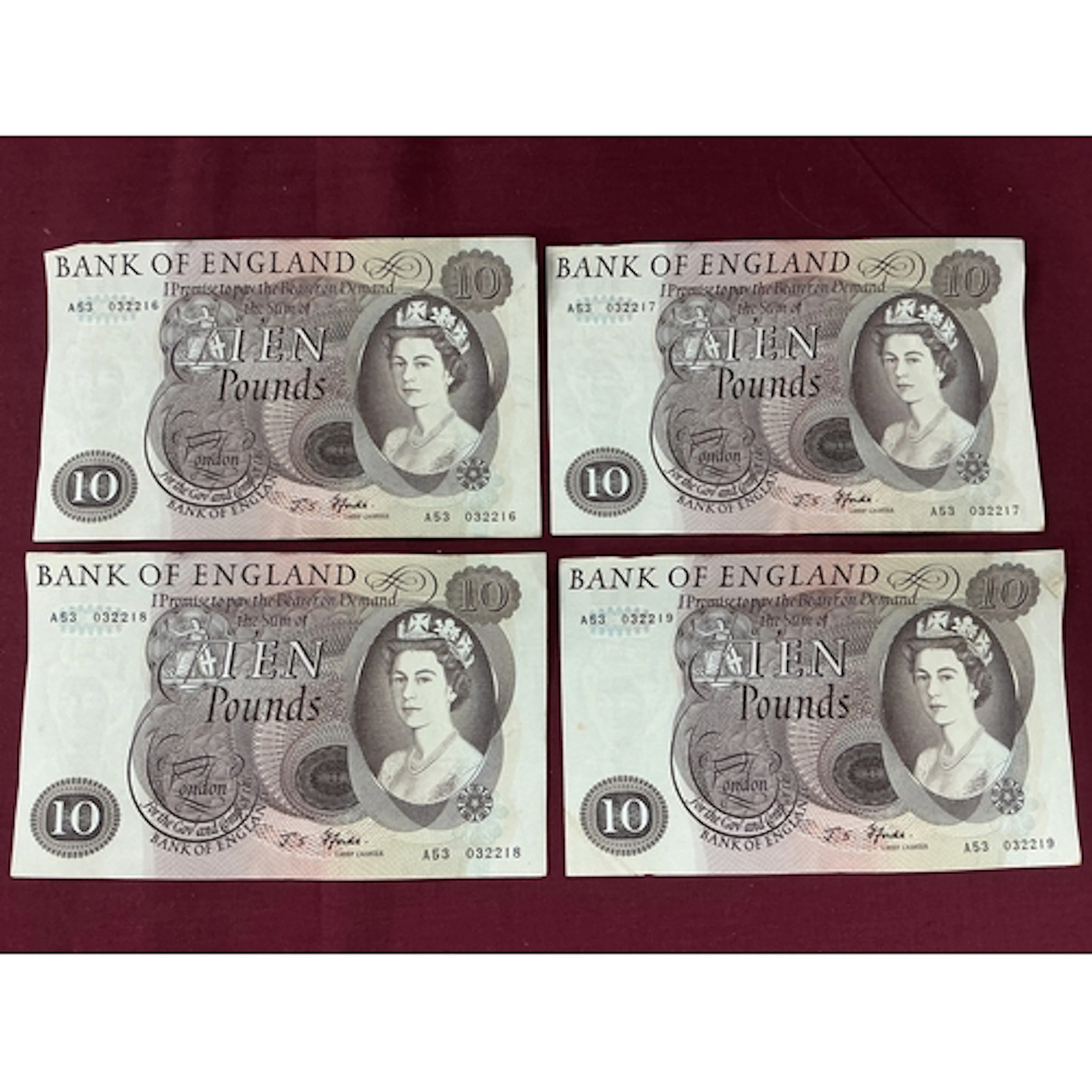 Four QEII 1964 - 1975 GB Consecutive Number Run Ten Pound Ba...