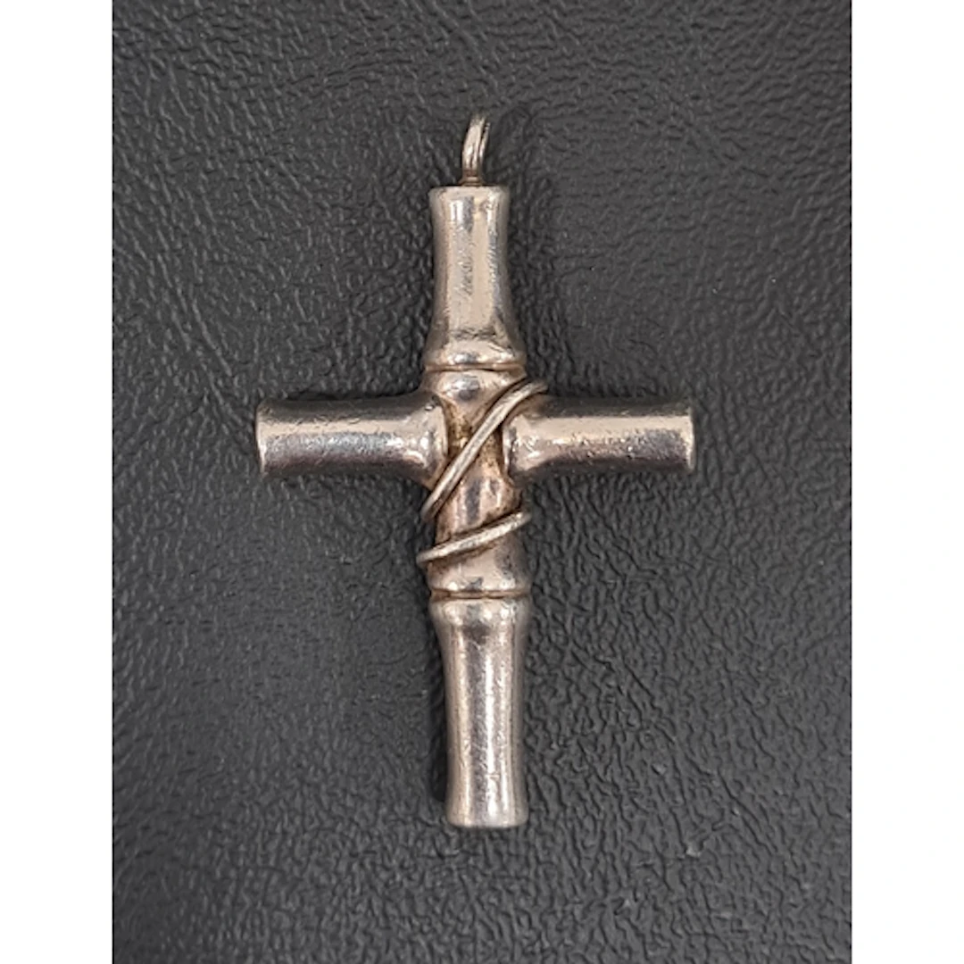 GUCCI SILVER BAMBOO CROSS PENDANT 4.5cm high and approximate...