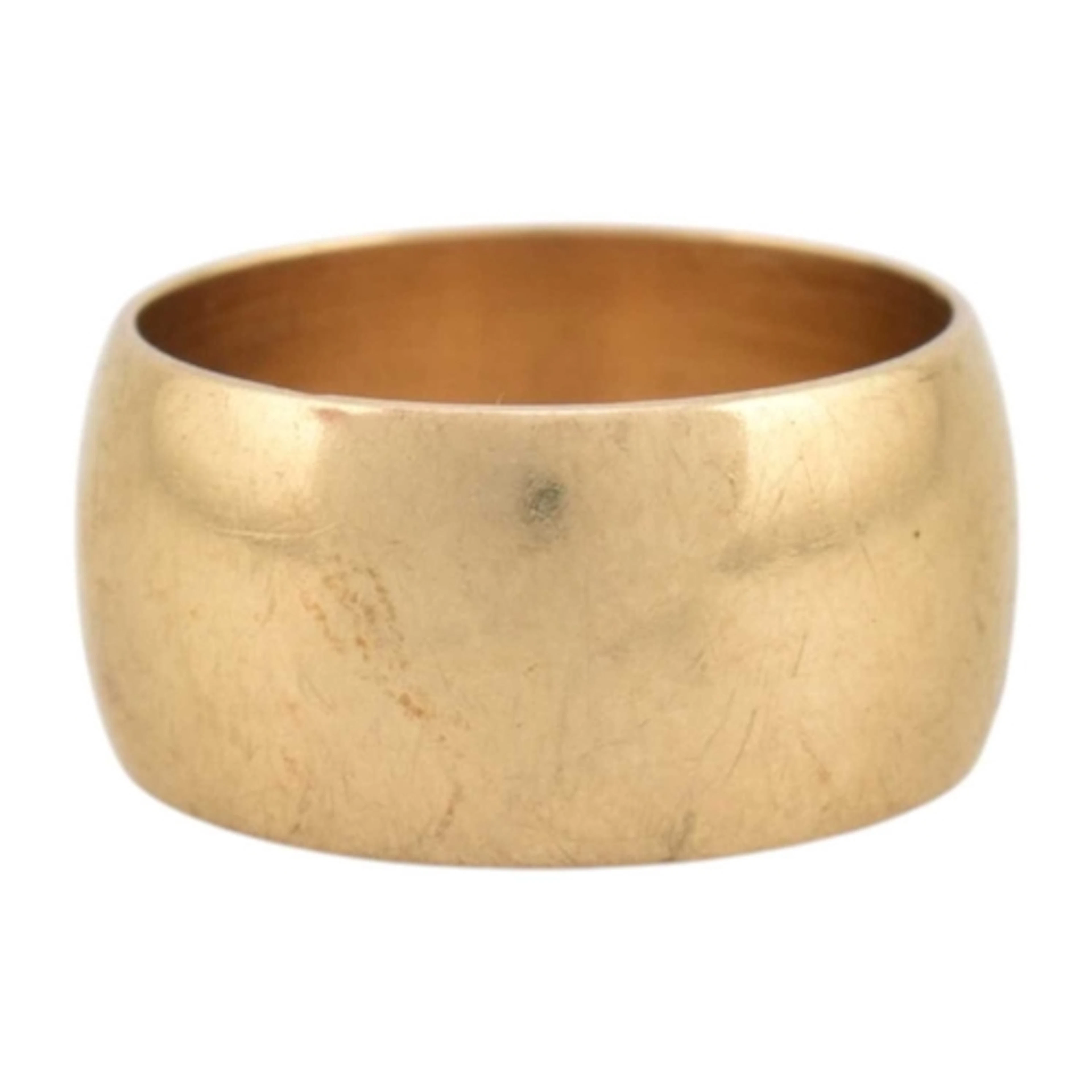 A 1970s hallmarked 9ct gold wedding band. Hallmarked London,...