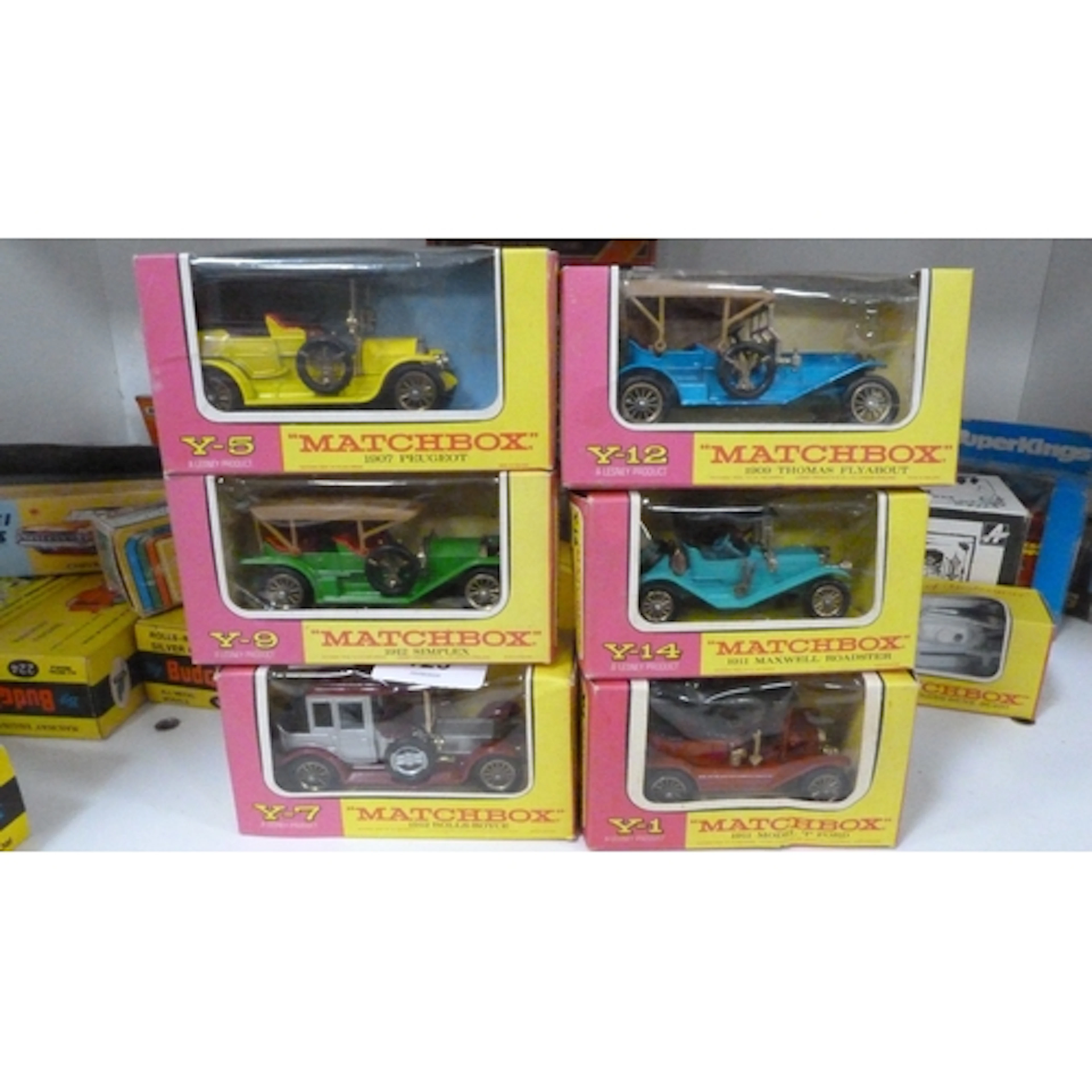 Collection of boxed model die-cast vehicles to include examp...