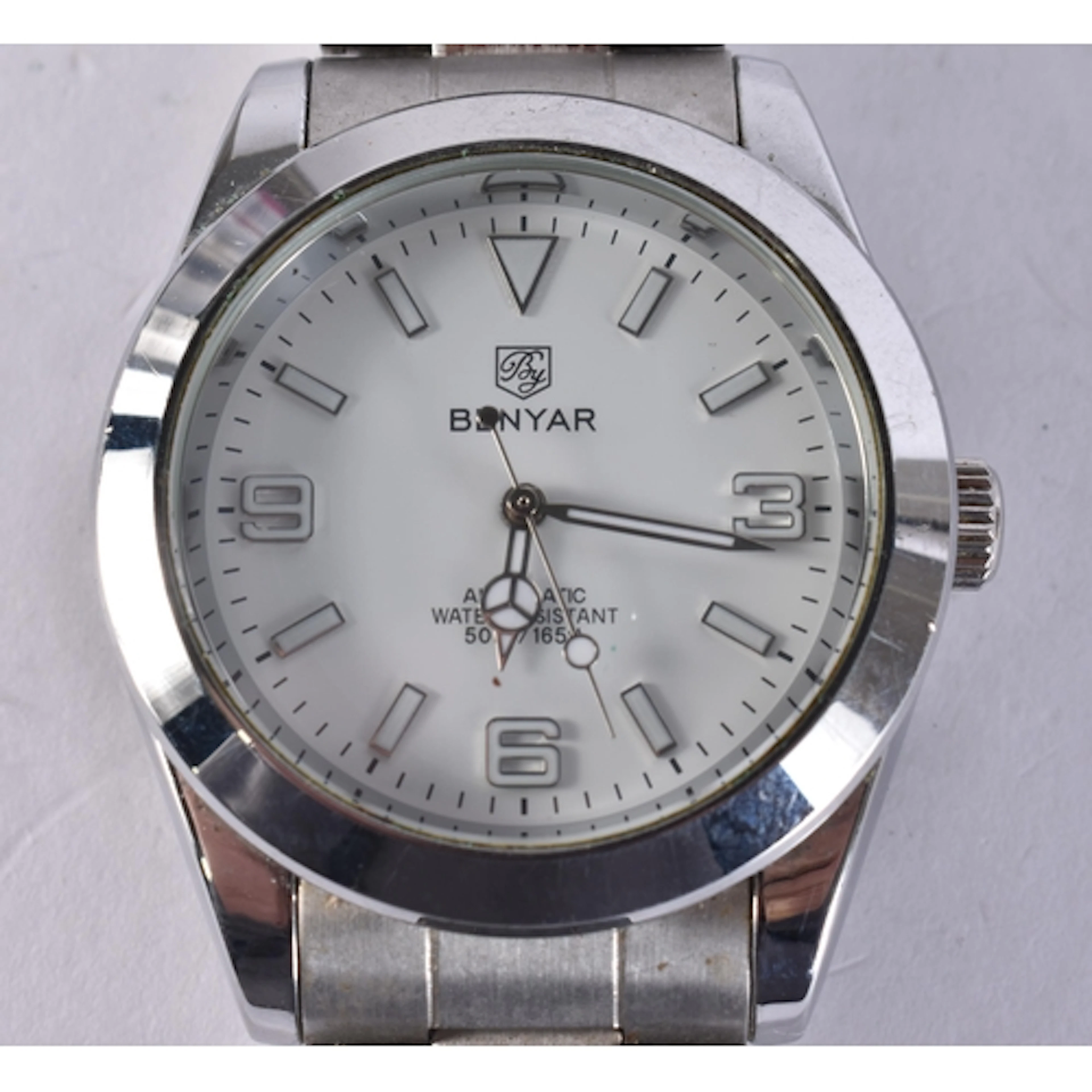 Benyar Watch Automatic Working. 4 cm wide.