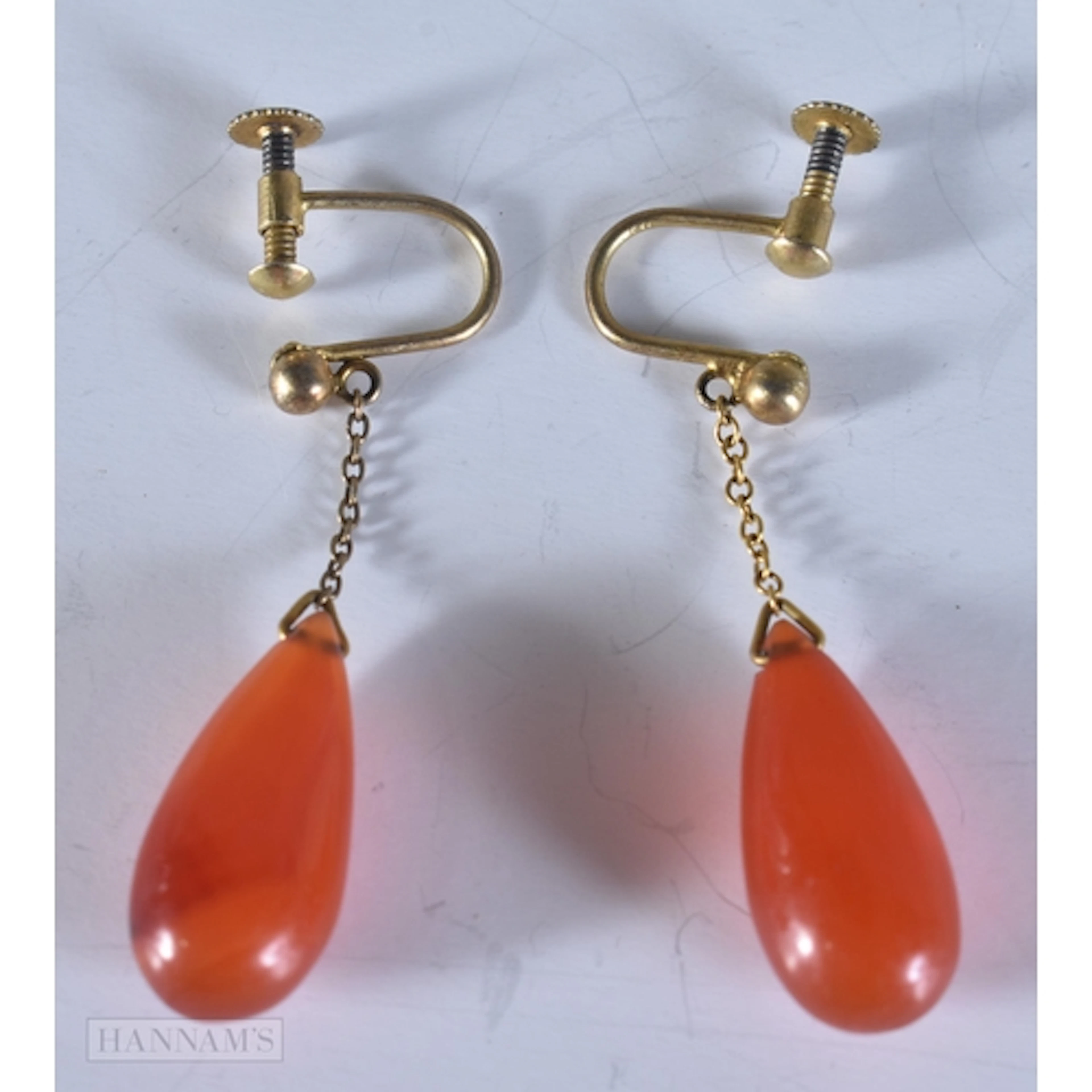 A Pair of 9ct gold antique carnelian drop earrings (4.8g)