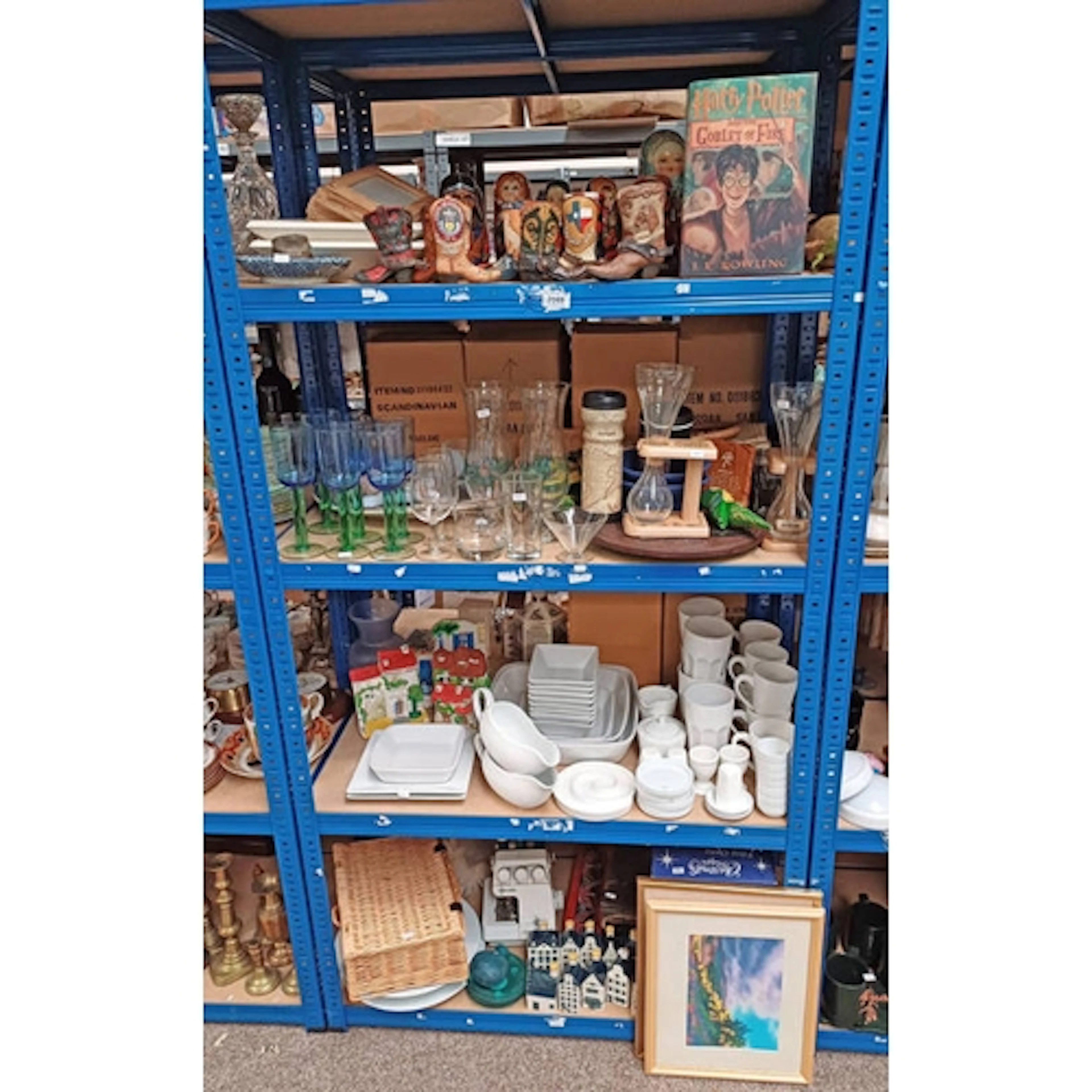 GOOD SELECTION PORCELAIN, GLASSWARE, WOODEN WARE, DELFT PORC...