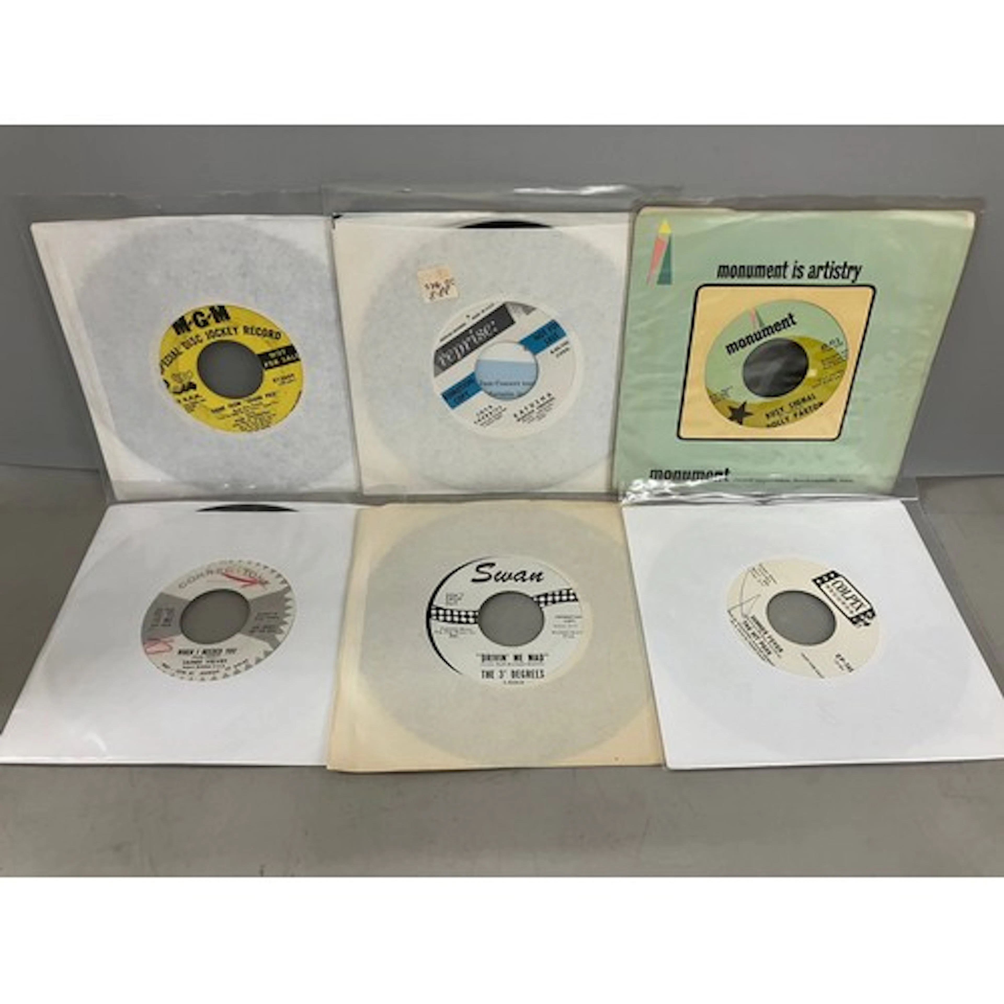 Twenty promotional demo copy 45rpm singles to include by Mot...