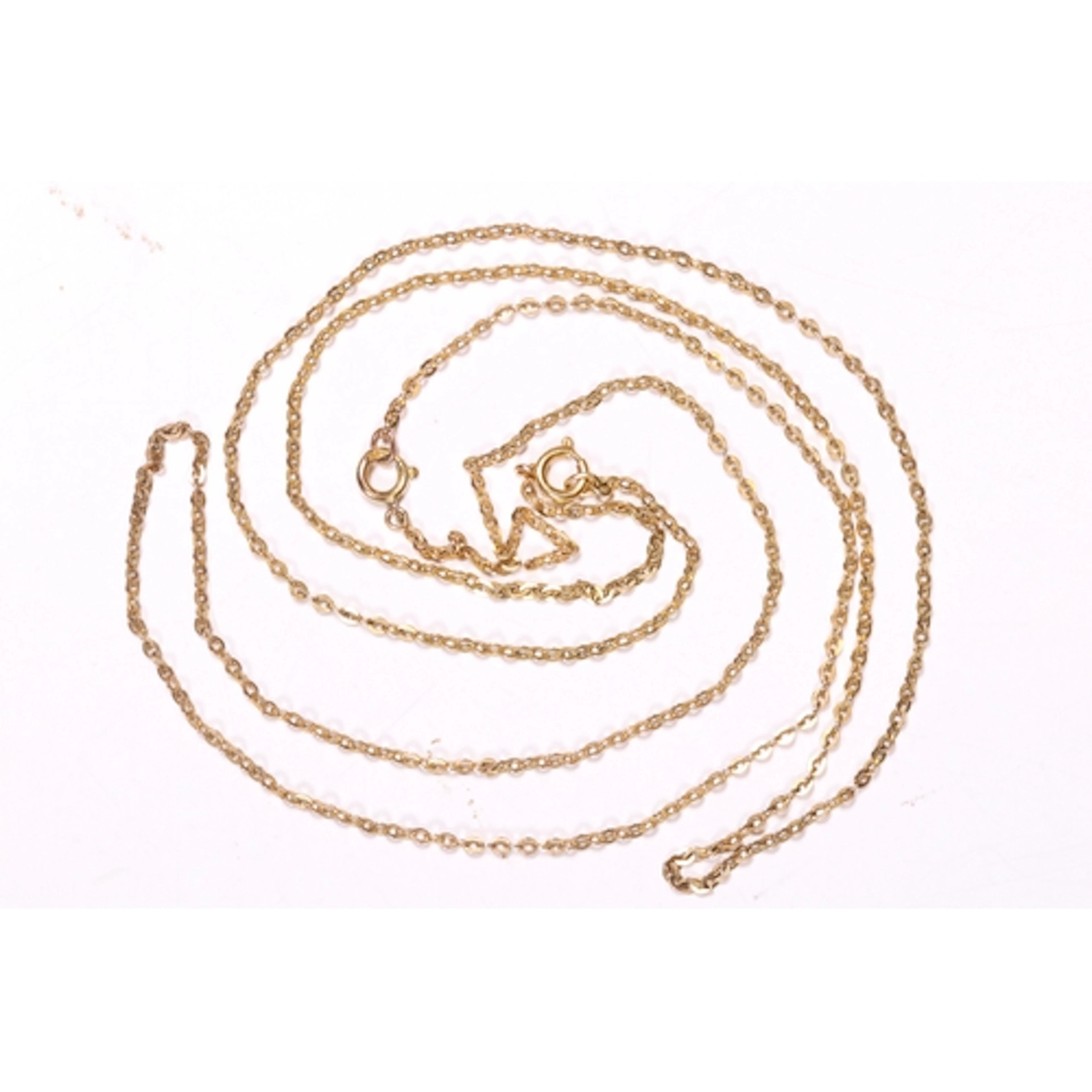 Two 9ct gold necklaces, both marked to clasps '9ct'
