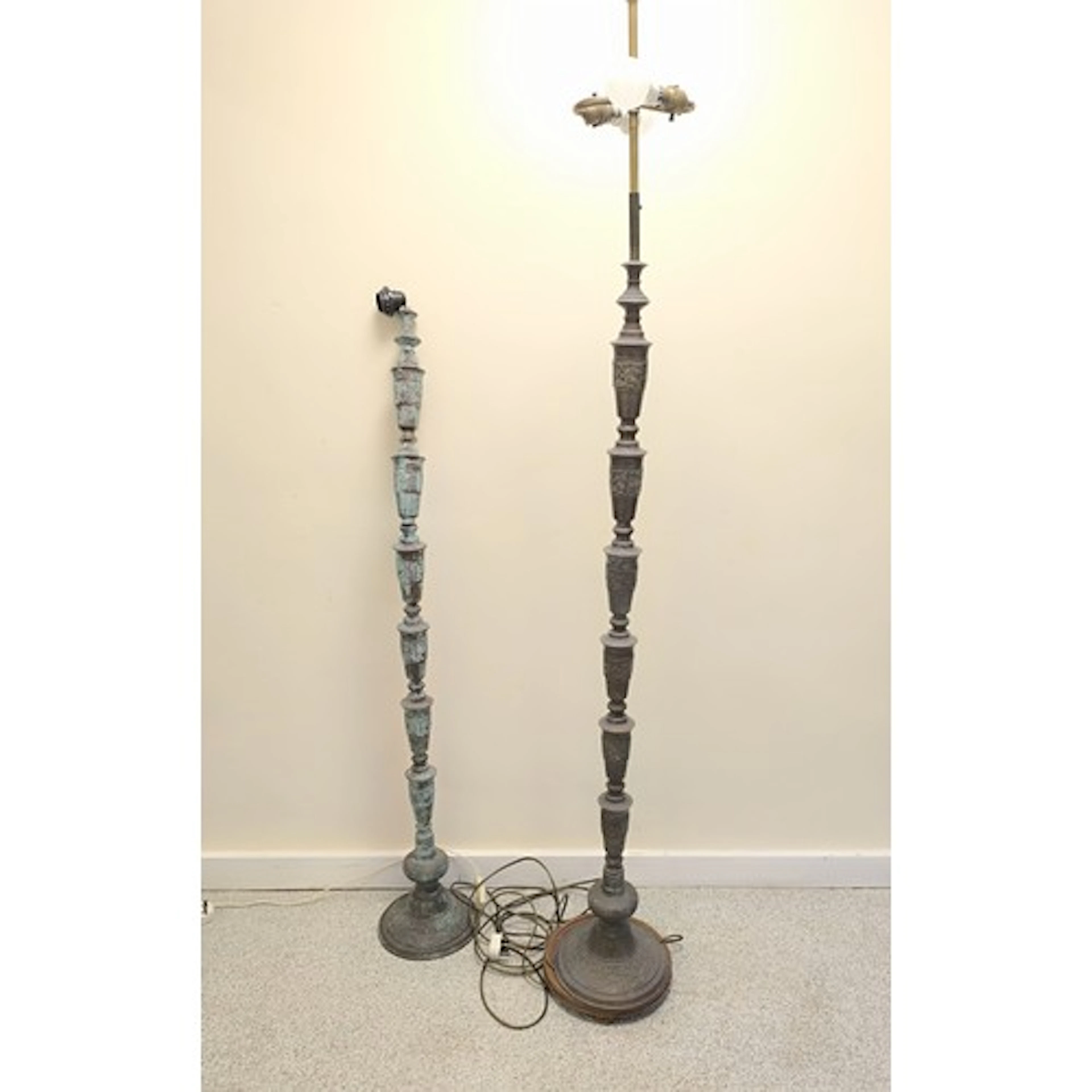 A pair of 20th century Oriental bronze standard lamps with t...
